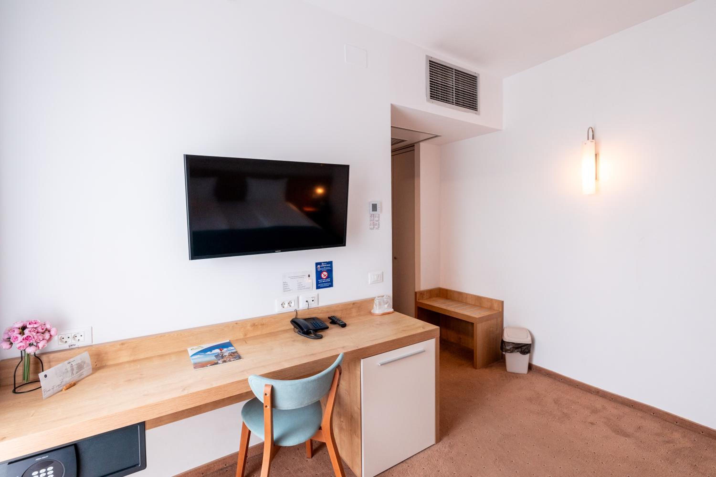 King Room - Photo 2