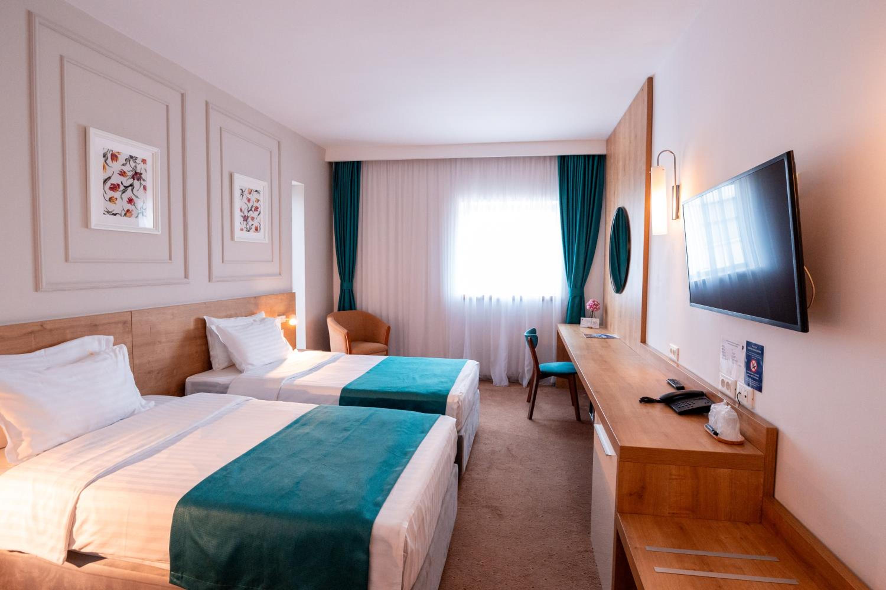 Double or Twin Room - Photo 1