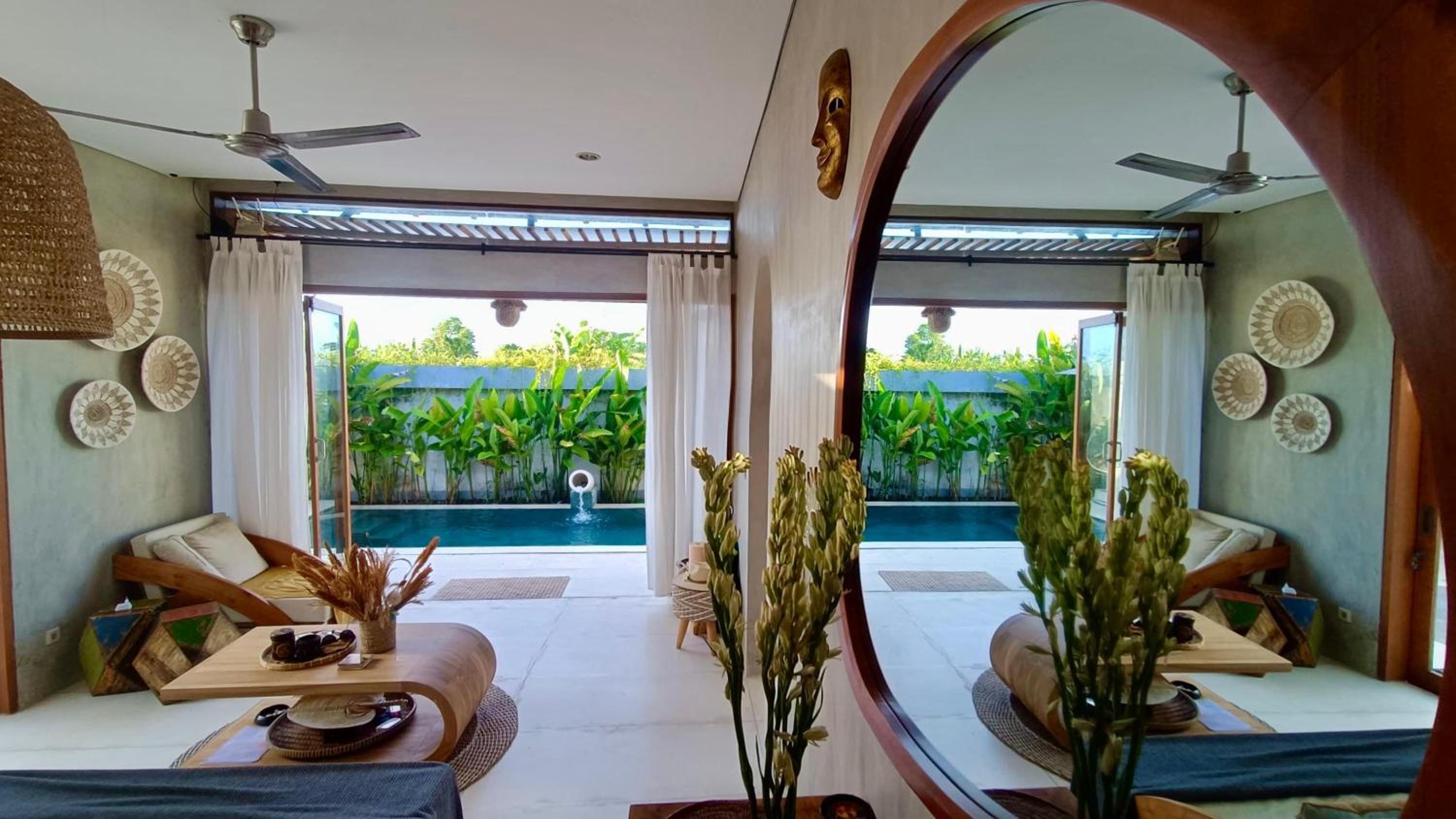 Villa with Private Pool photo 1
