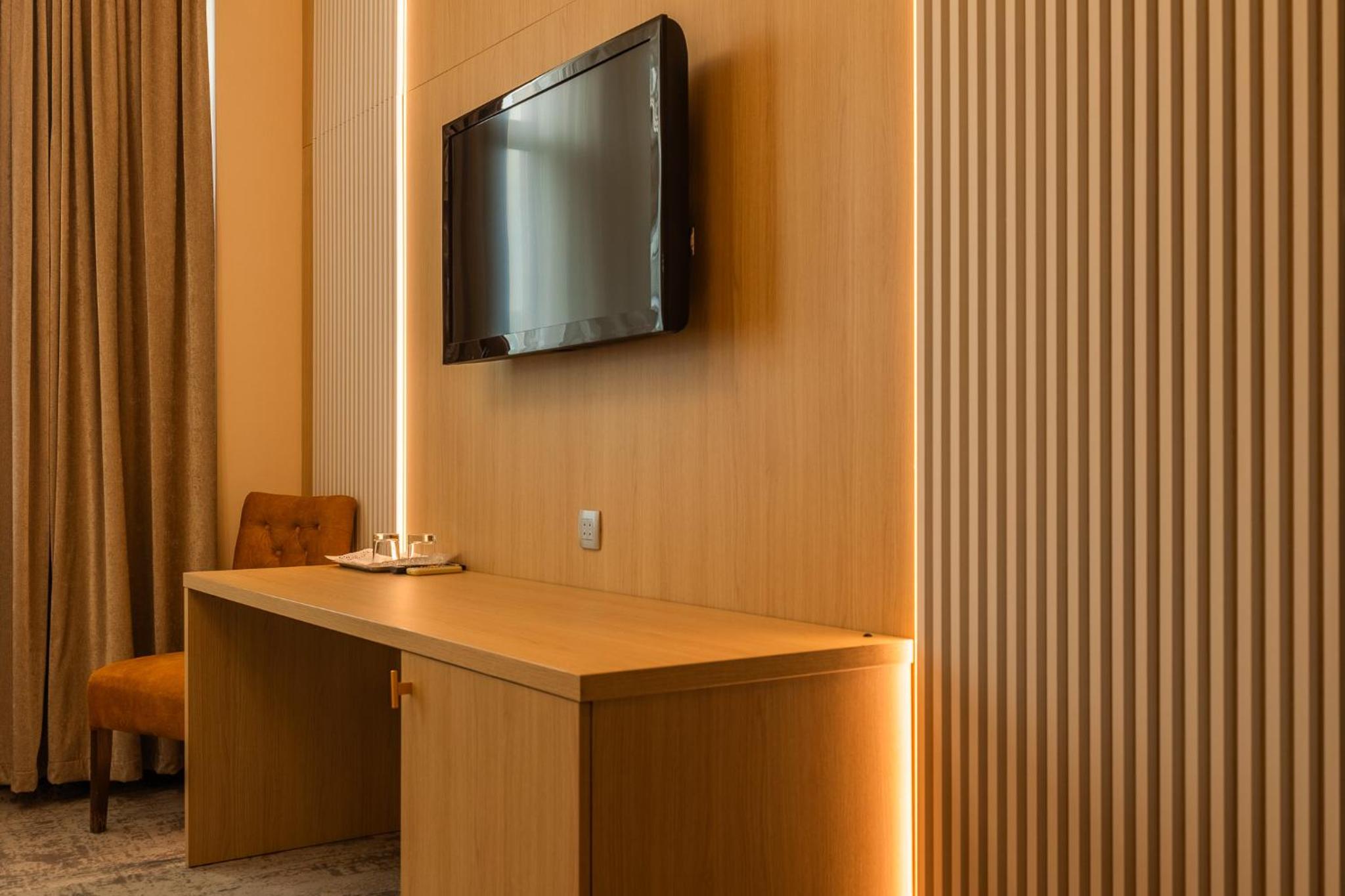 Twin Room - Photo 3