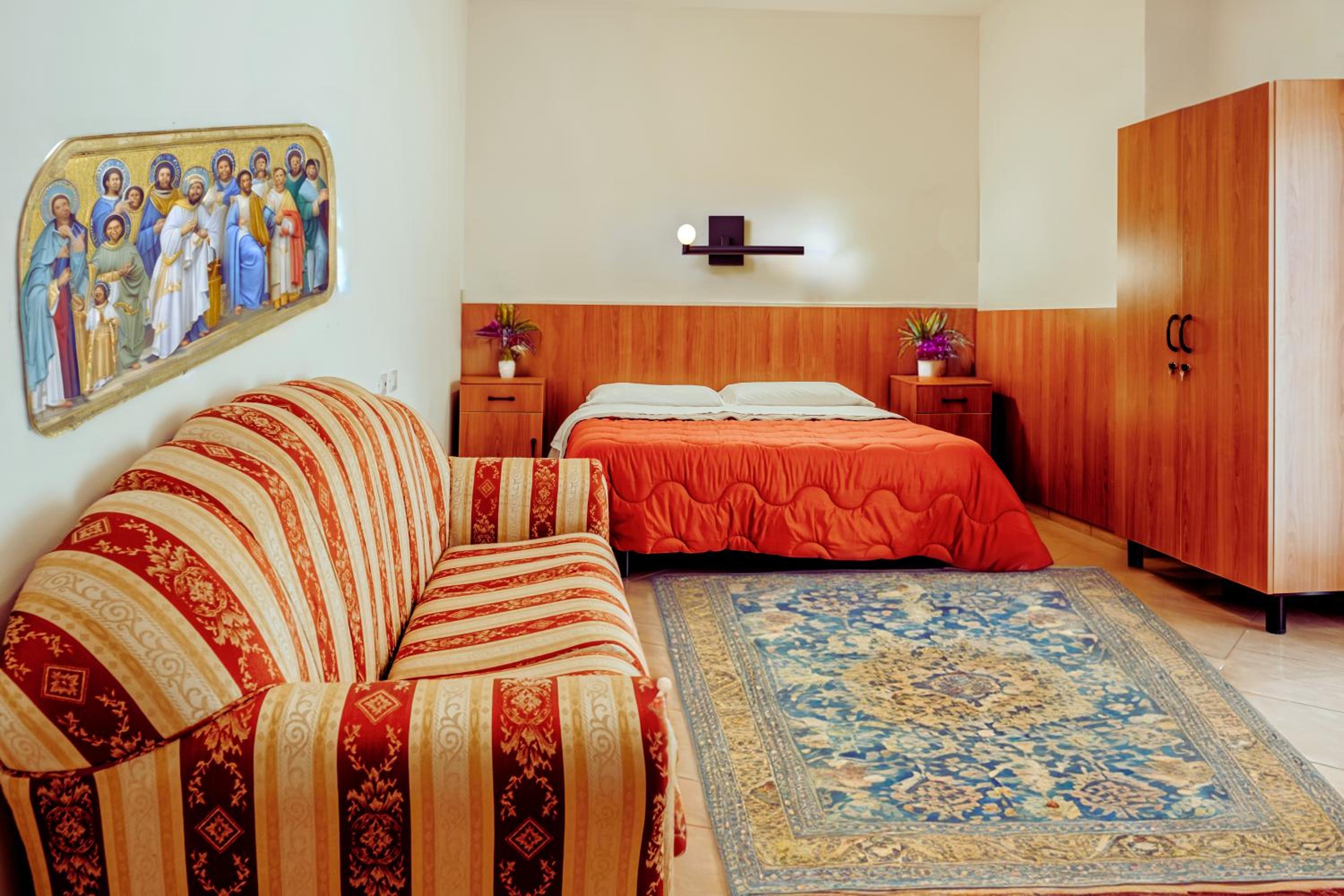 Double Room - Photo 3
