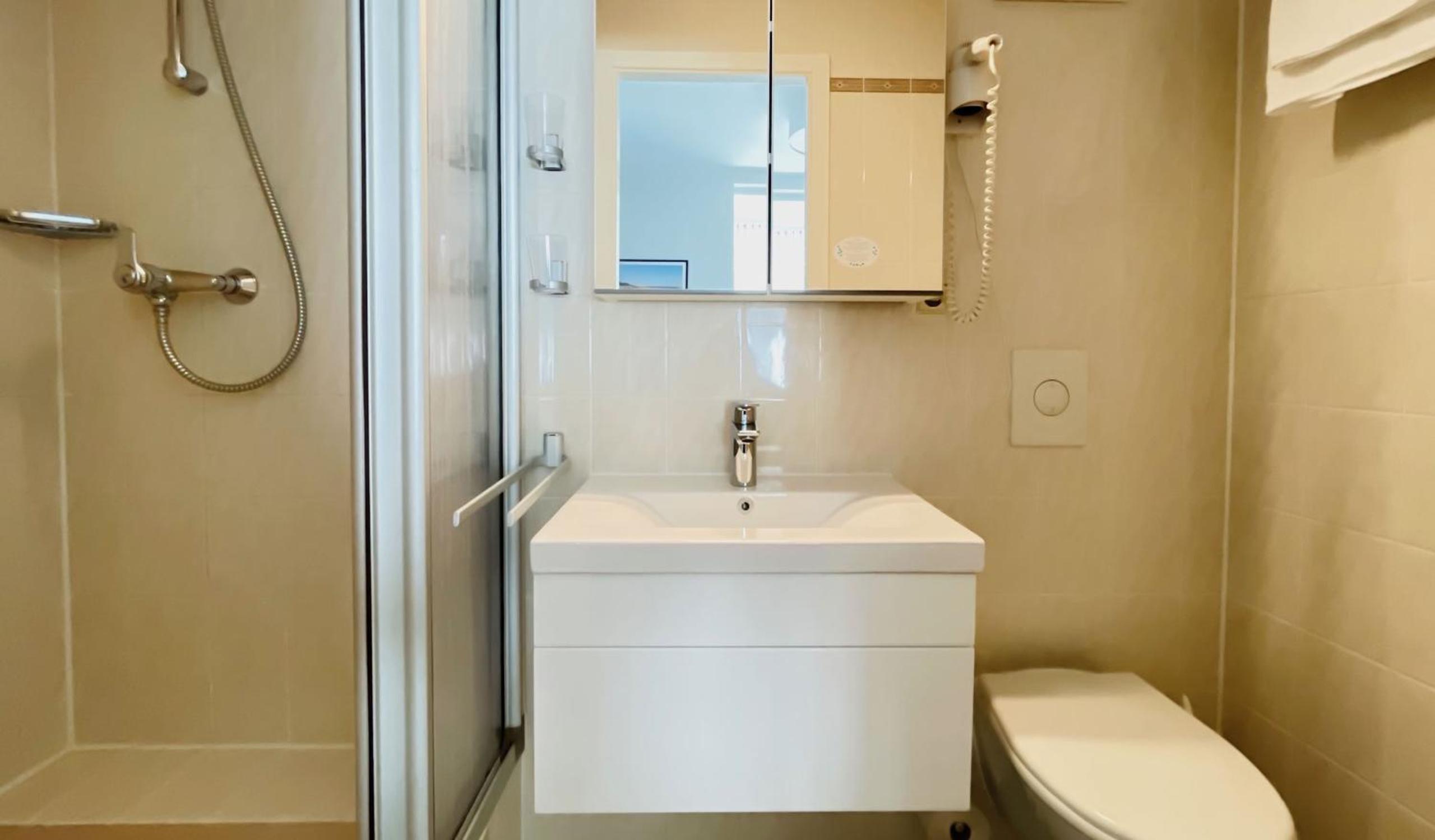 Maritim Plus Double Room - Photo 2