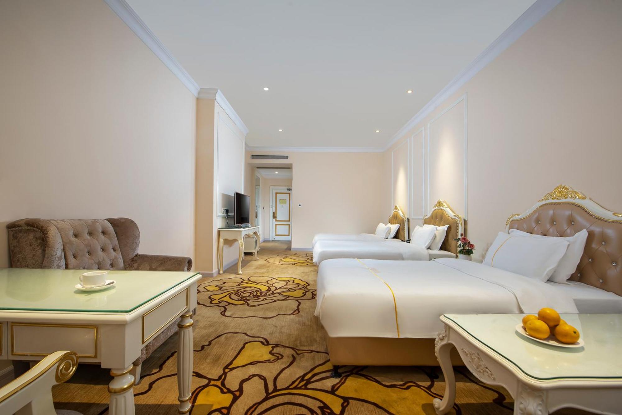 Luxury Triple Room photo 3
