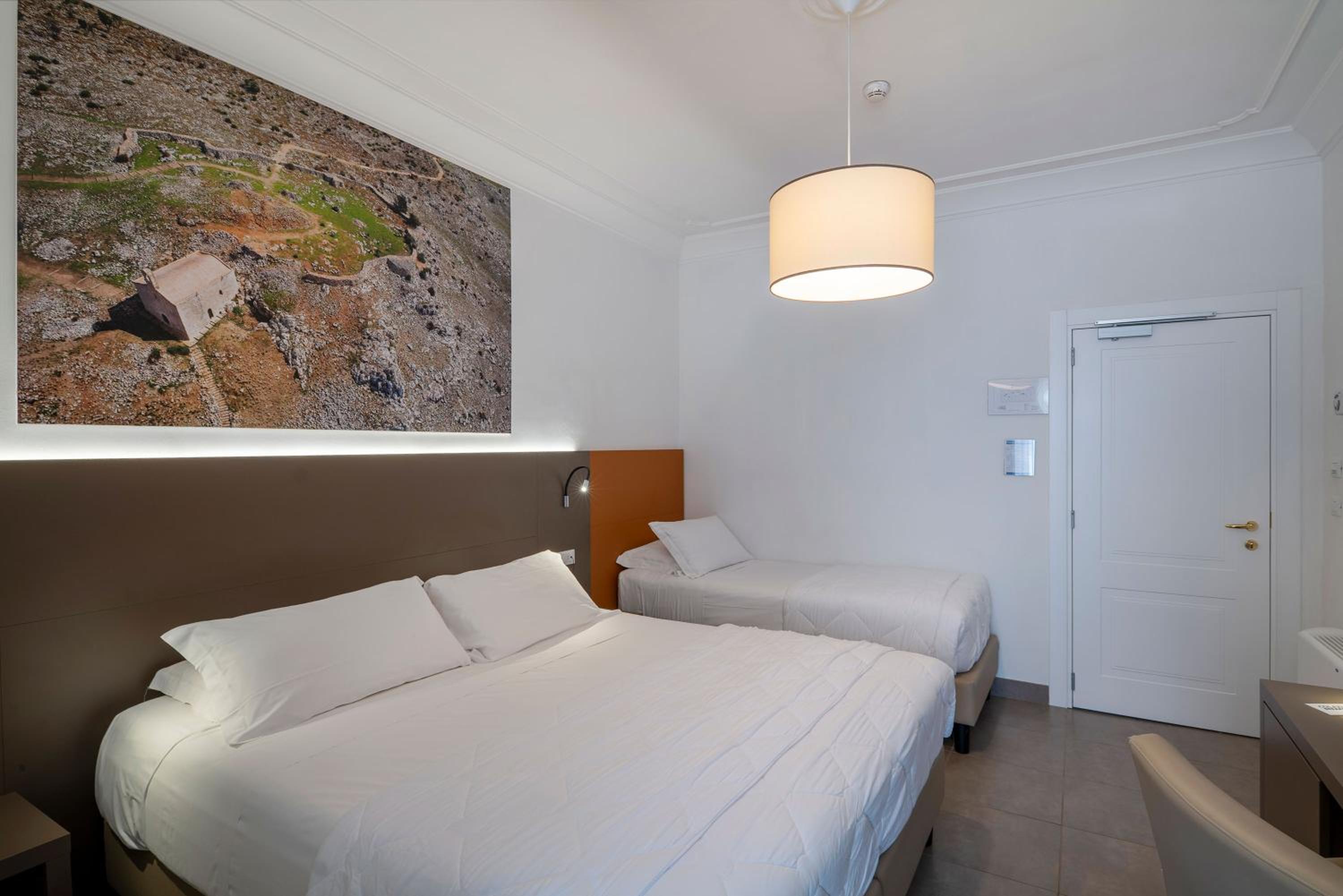 Superior Triple Room - Photo 1