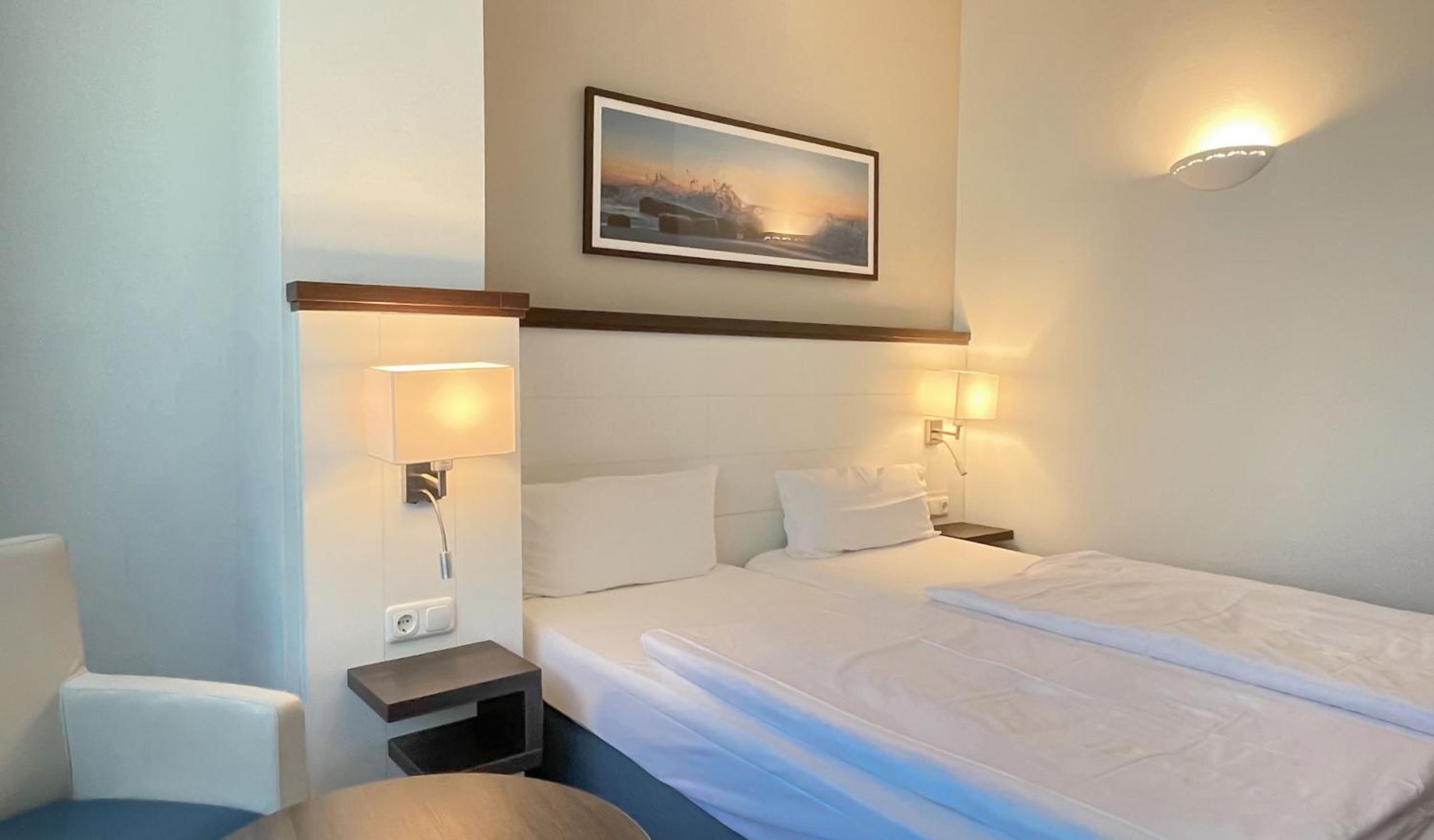 Maritim Double Room - Photo 2