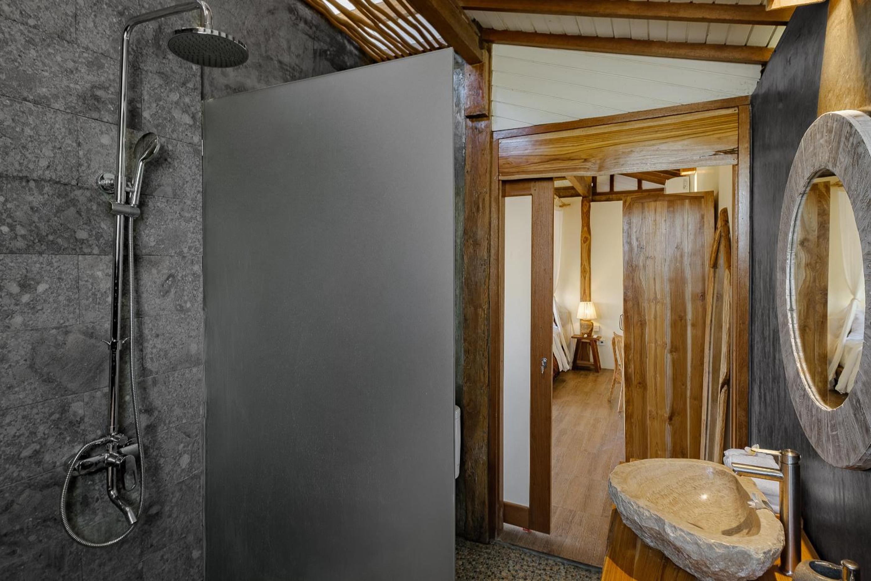 One-Bedroom Villa - Photo 128
