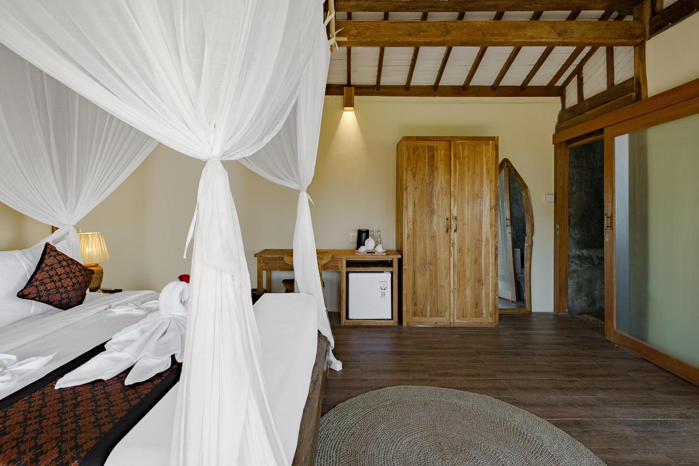 One-Bedroom Villa - Photo 125