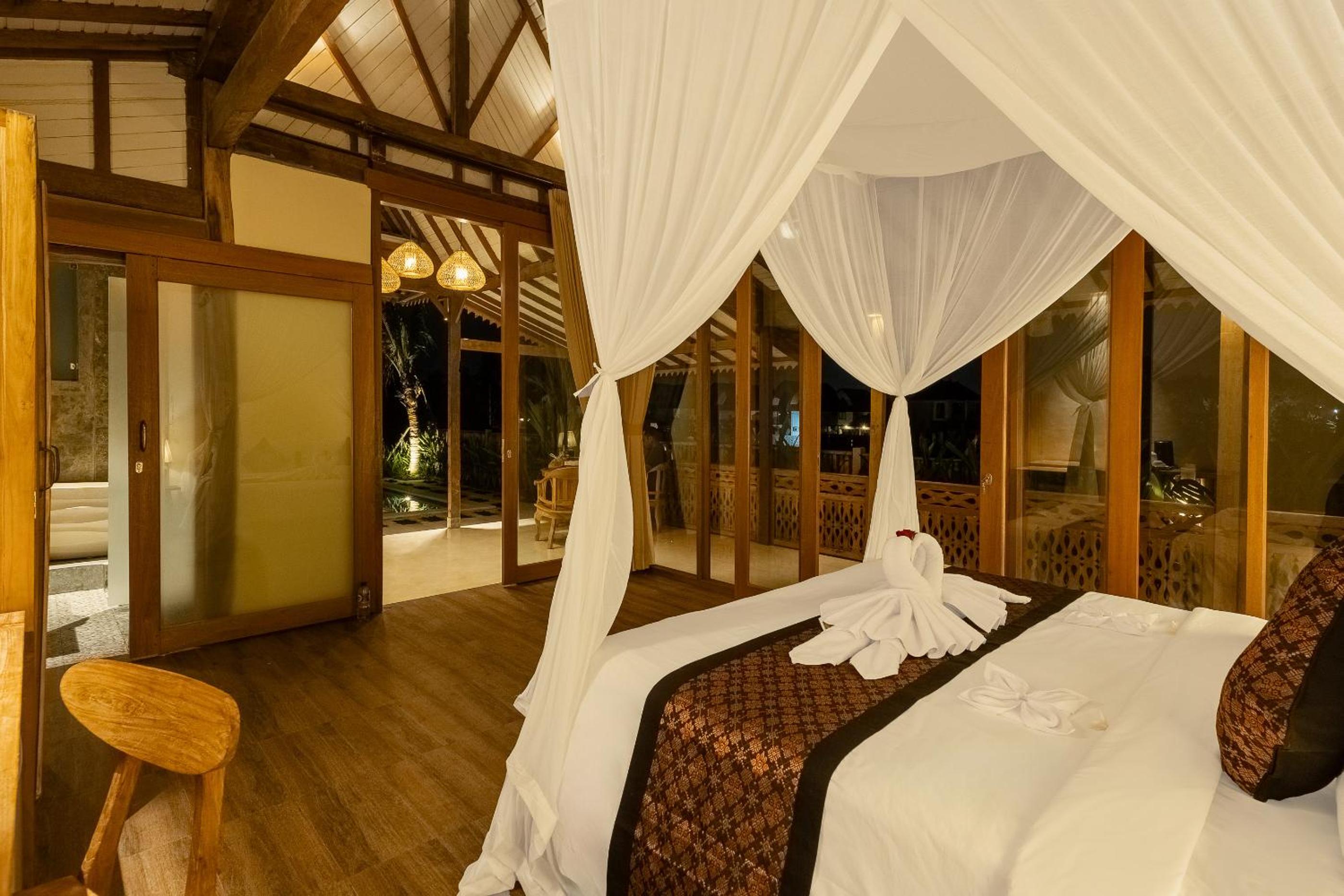 One-Bedroom Villa - Photo 116
