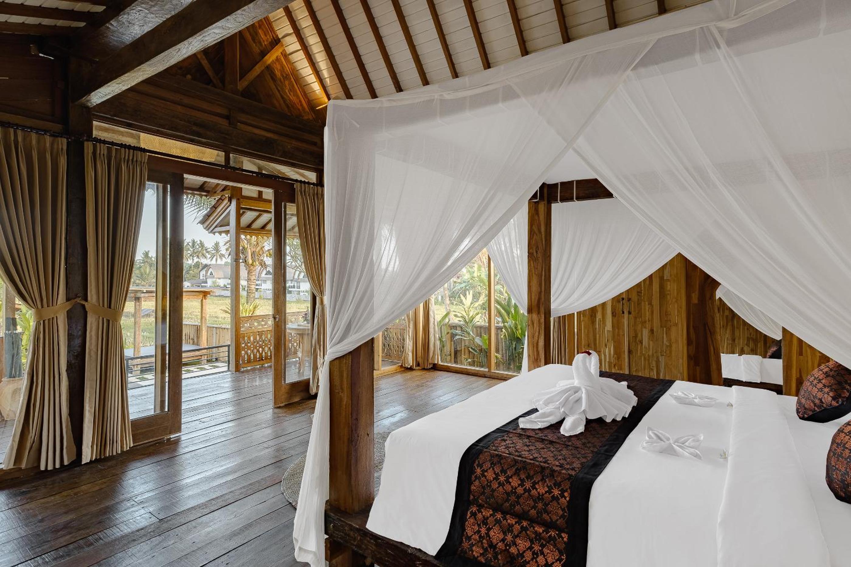 One-Bedroom Villa - Photo 102