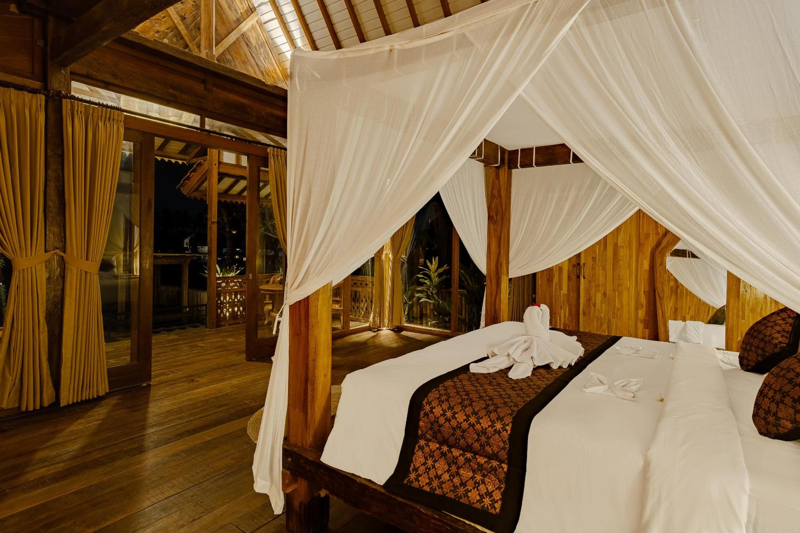 One-Bedroom Villa - Photo 101