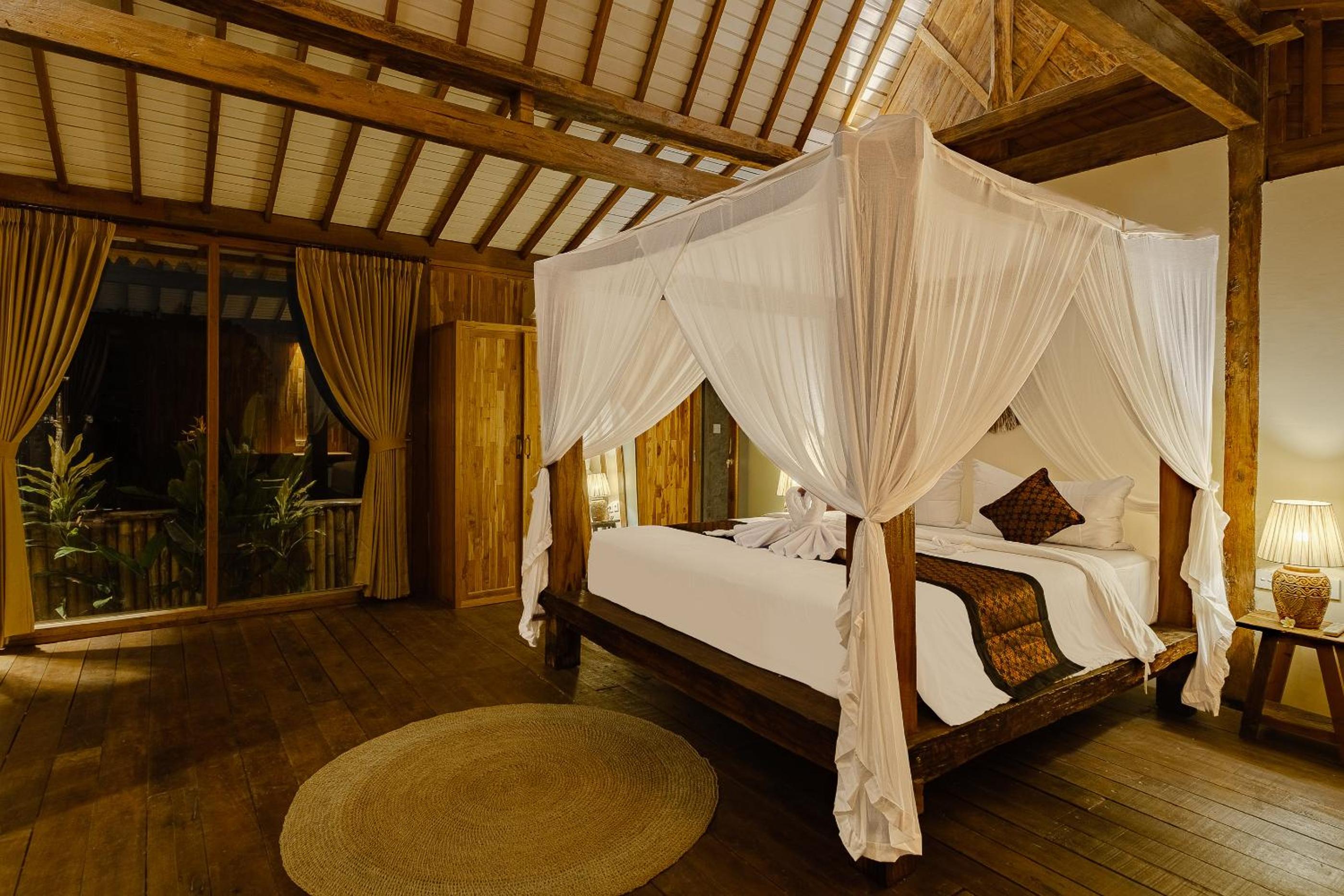 One-Bedroom Villa - Photo 44