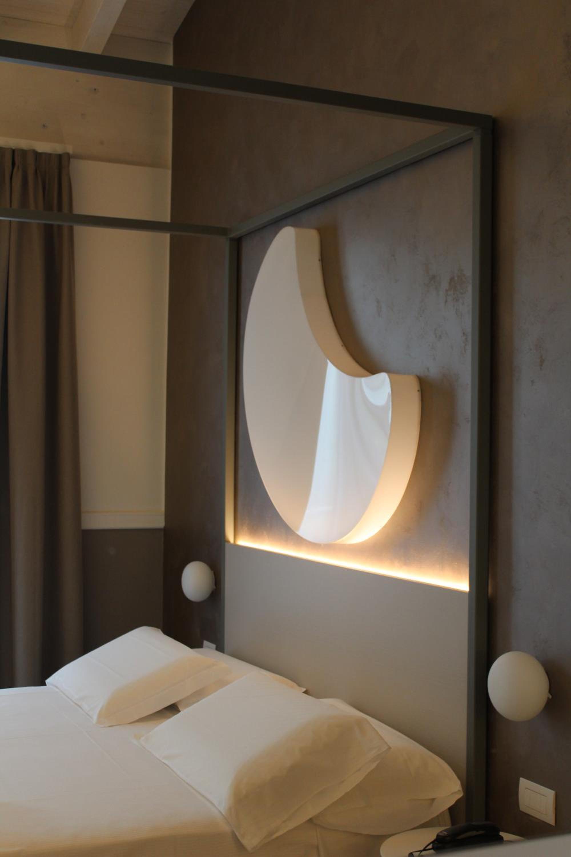 Queen Suite photo 1