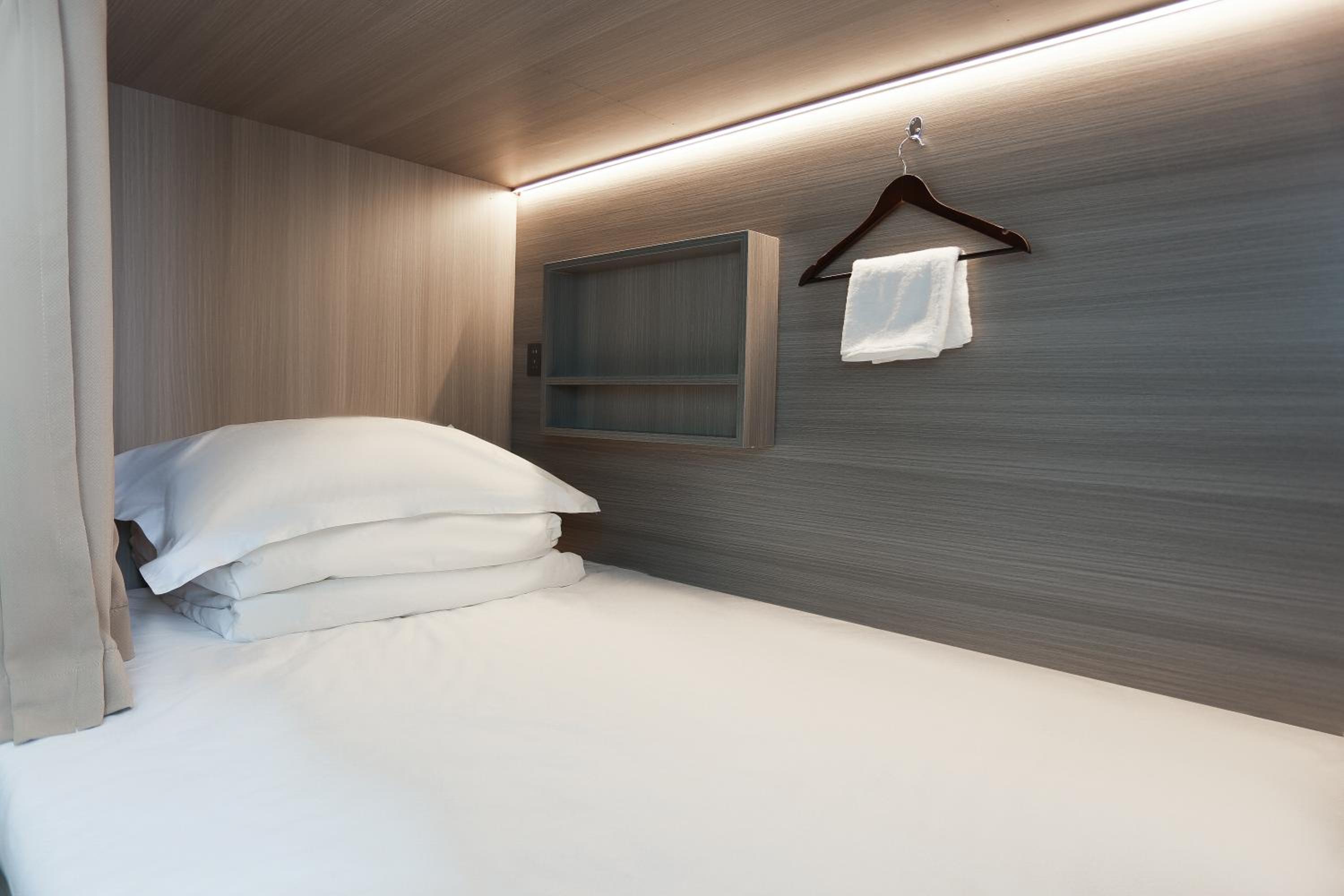 Bed in 4-Bed Female Dormitory Room photo 1