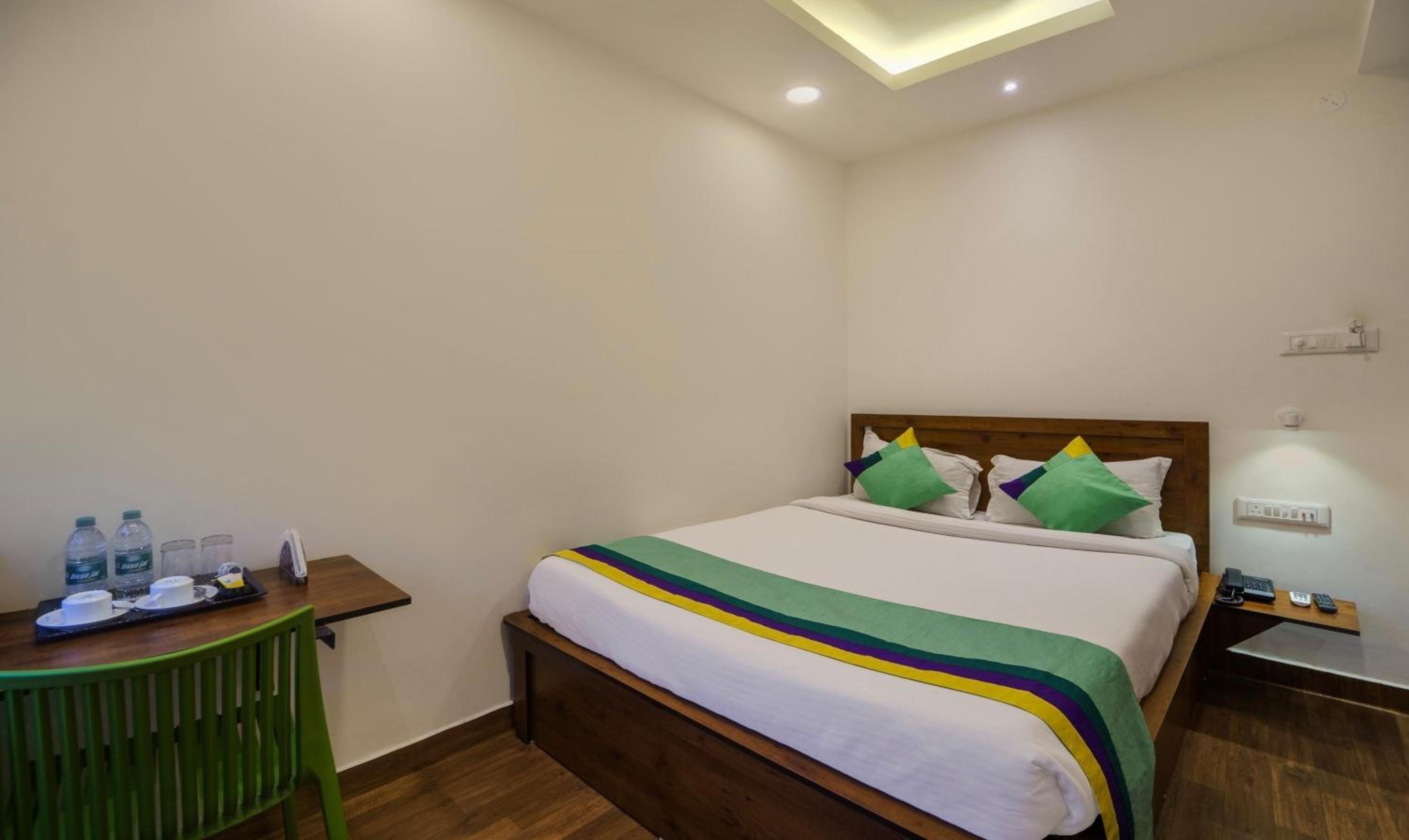 Economy Double Room photo 1