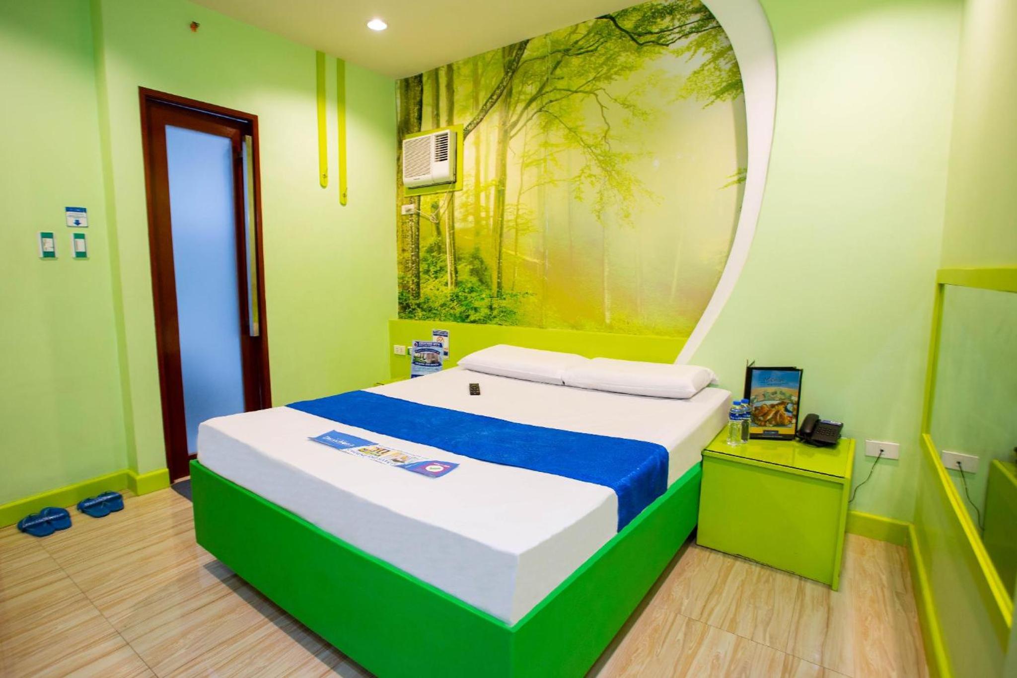 Premium Room (Without Garage) - Photo 2