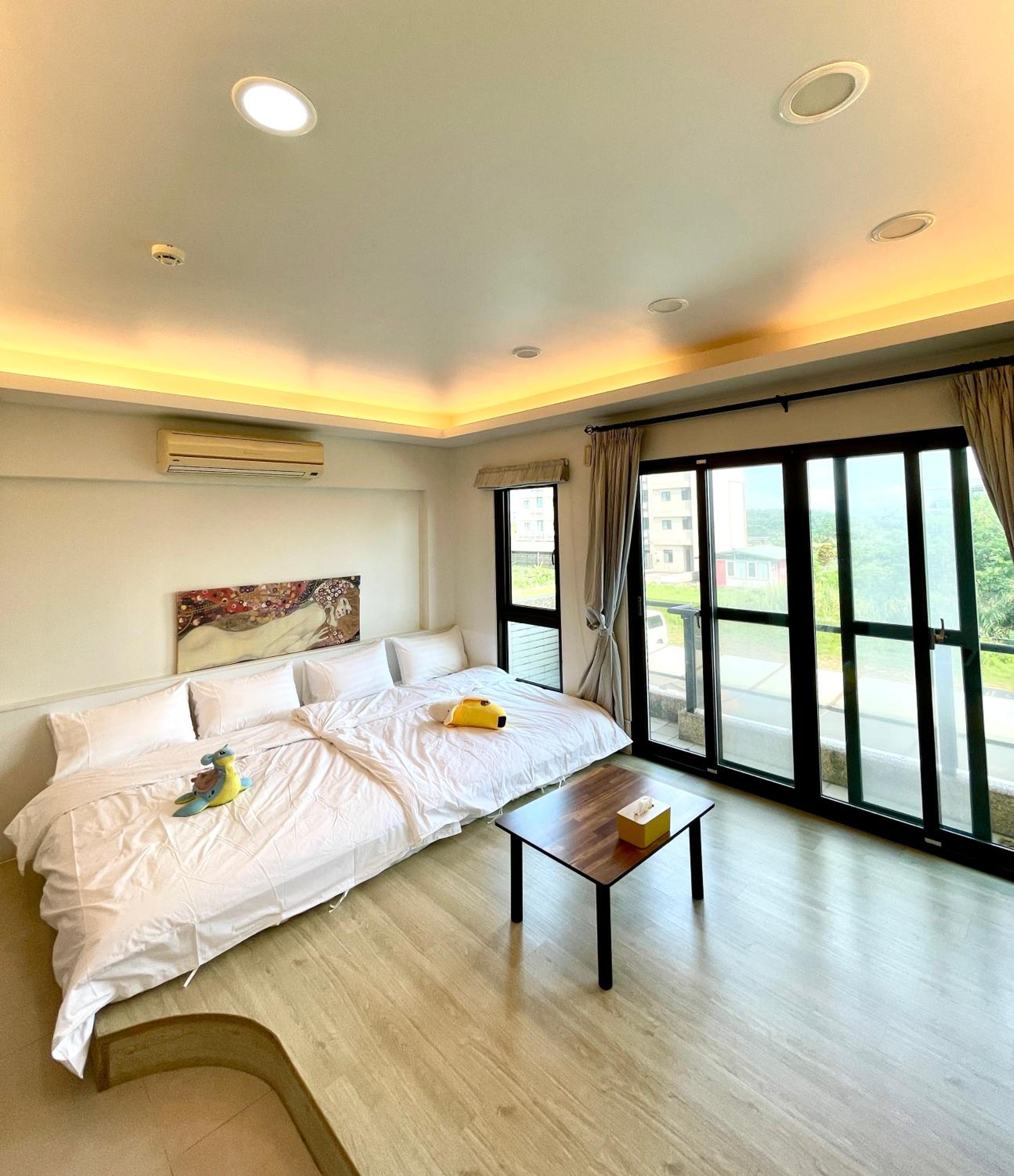 Quadruple Room with Bath photo 3