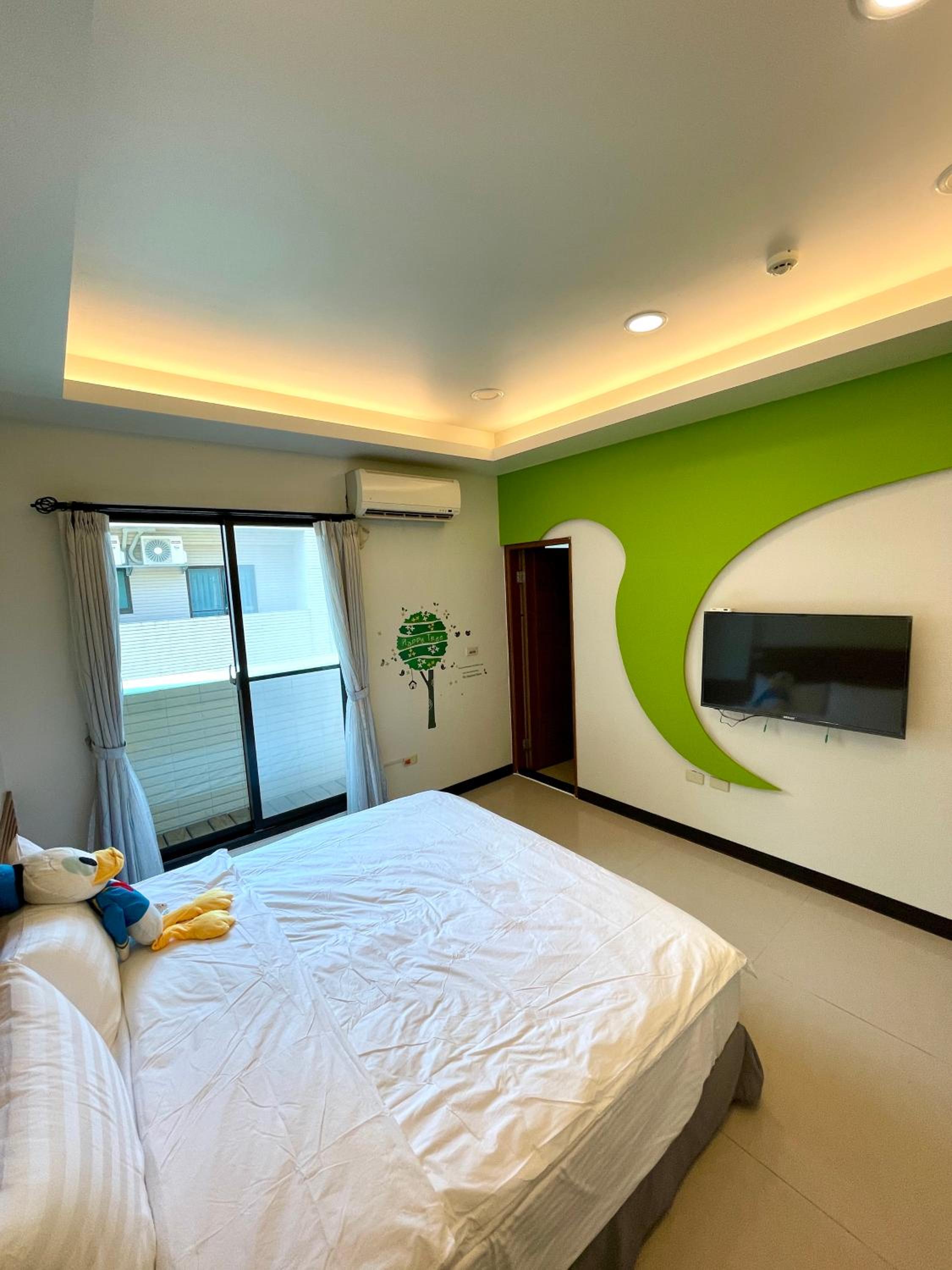 Deluxe Double Room with Balcony photo 3