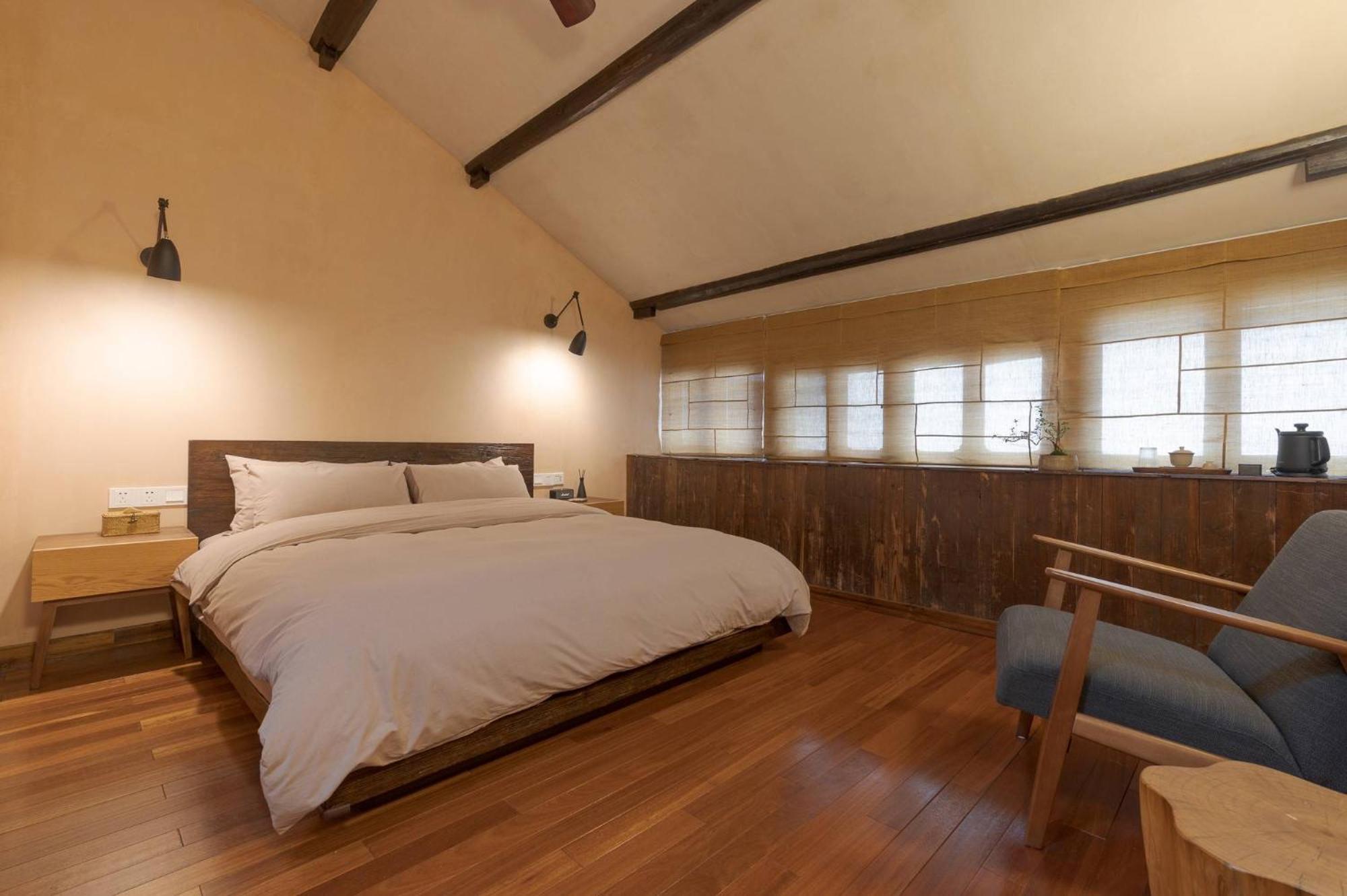 Deluxe Queen Room photo 1