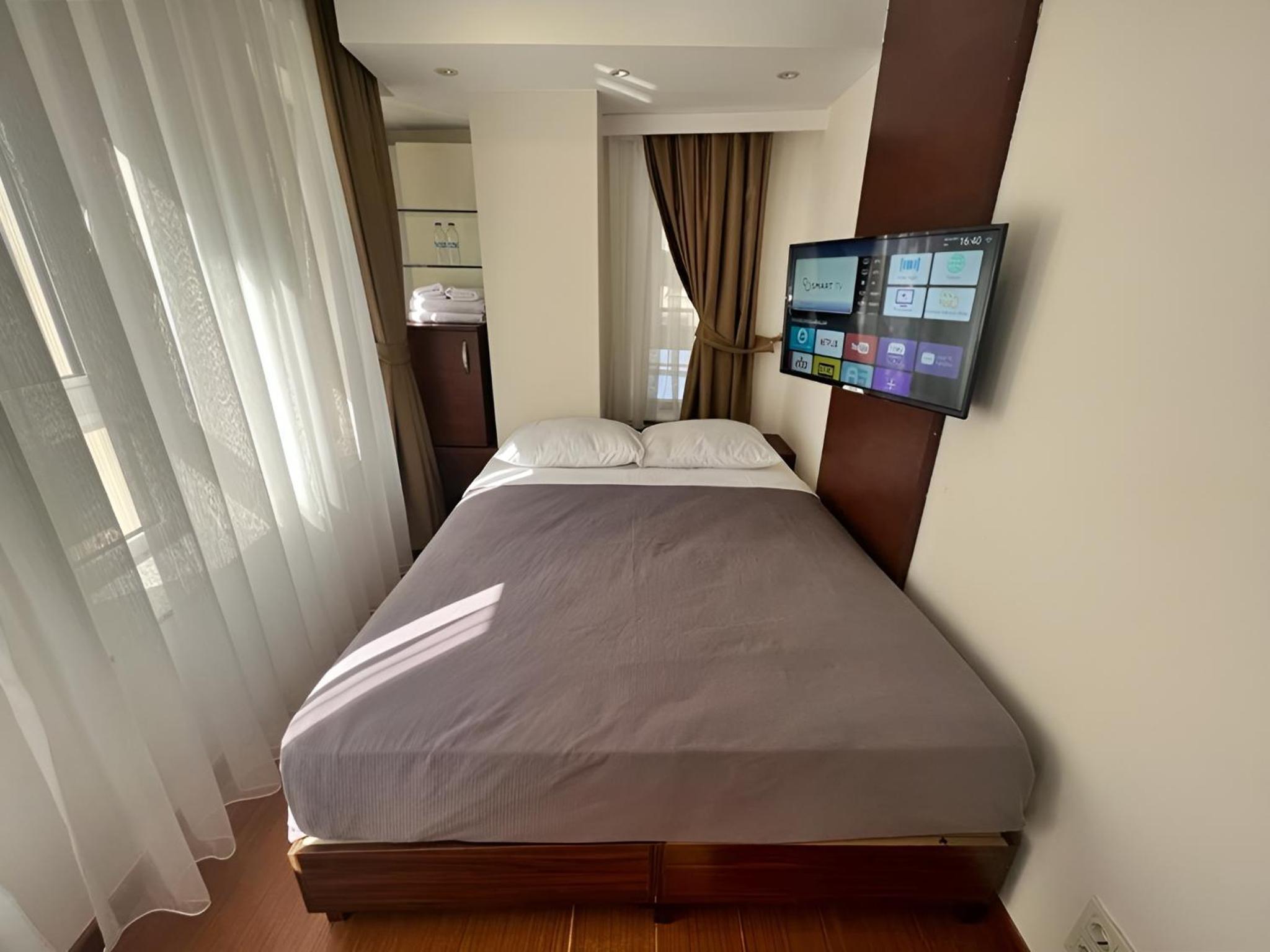 Economy Double Room (Annex Building) photo 2