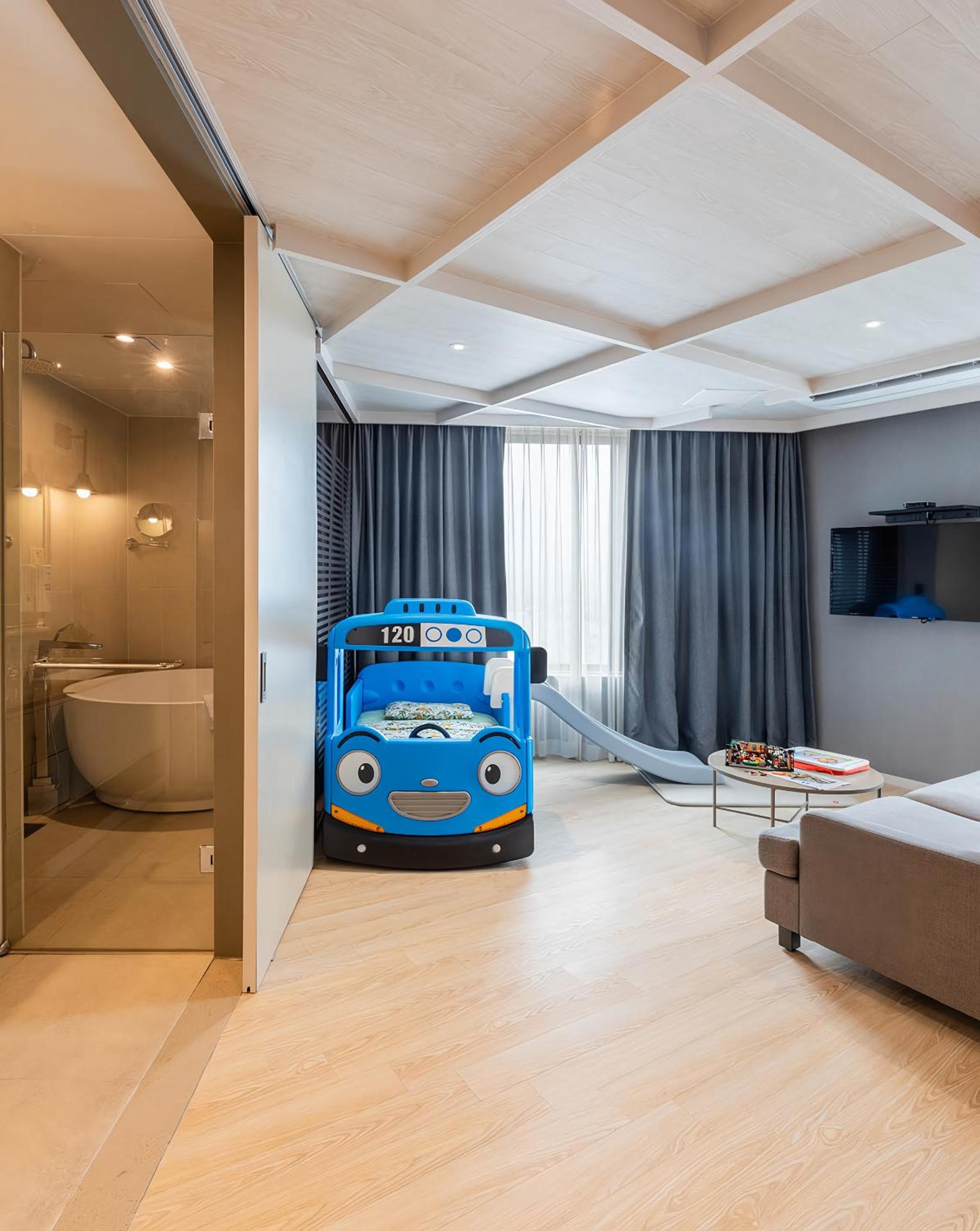 Junior Suite - Photo 1