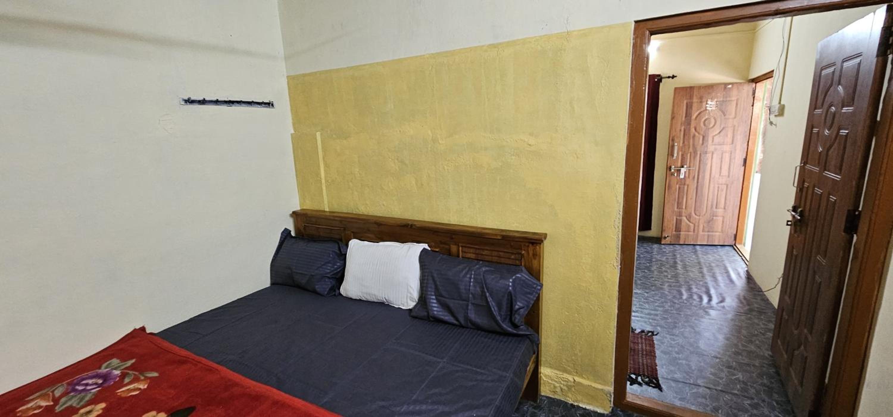 Mixed Dormitory Room photo 3