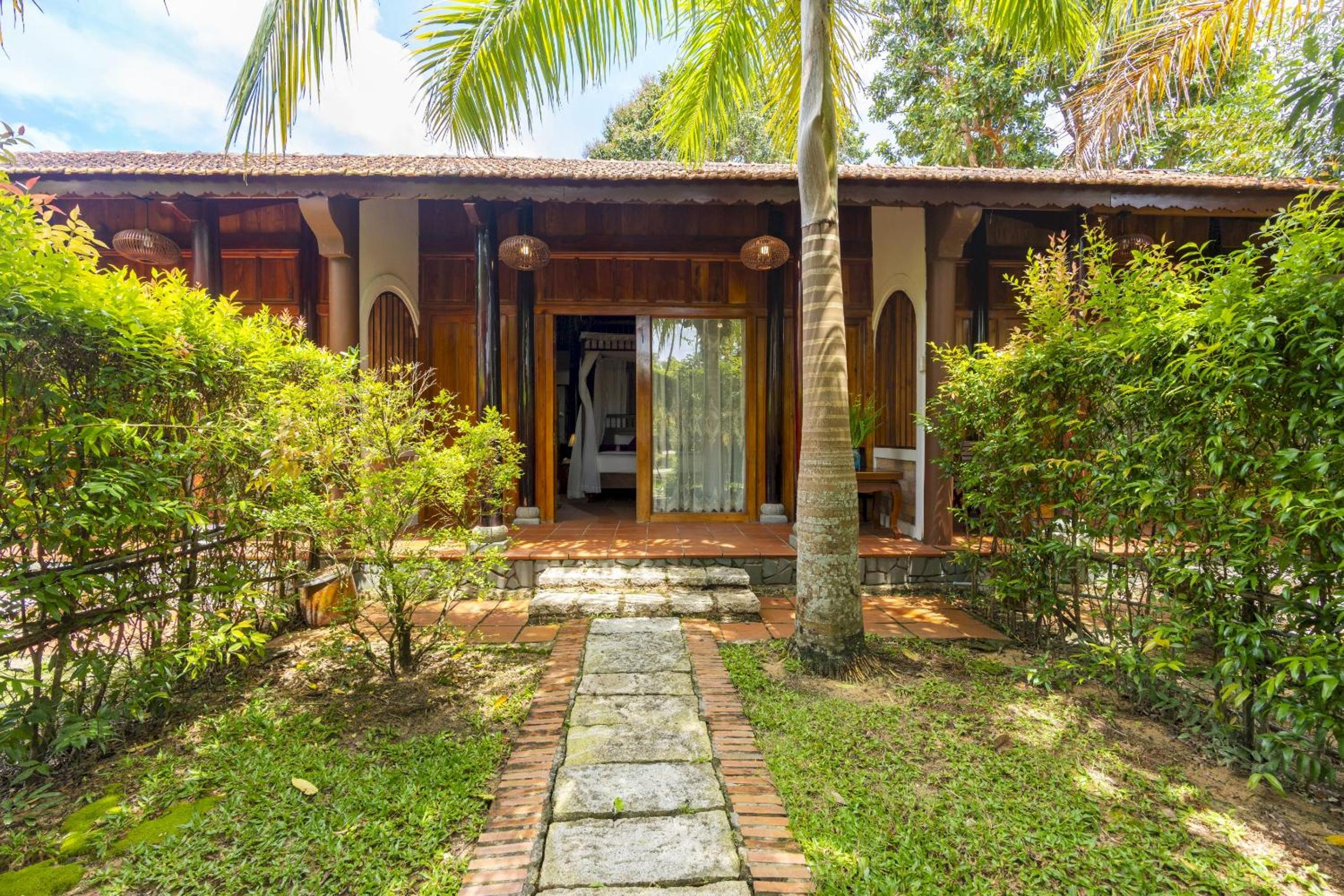 Bungalow Garden View - Photo 3