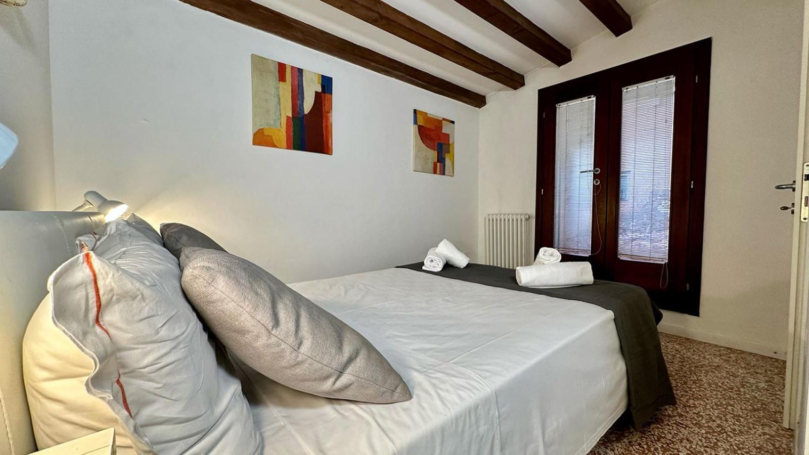 Dorsoduro One-Bedroom Apartment photo 3