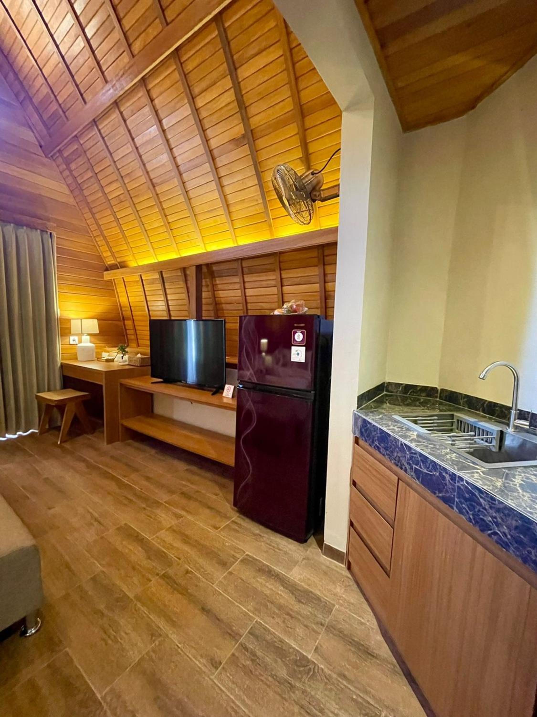 Premier Room - Photo 10