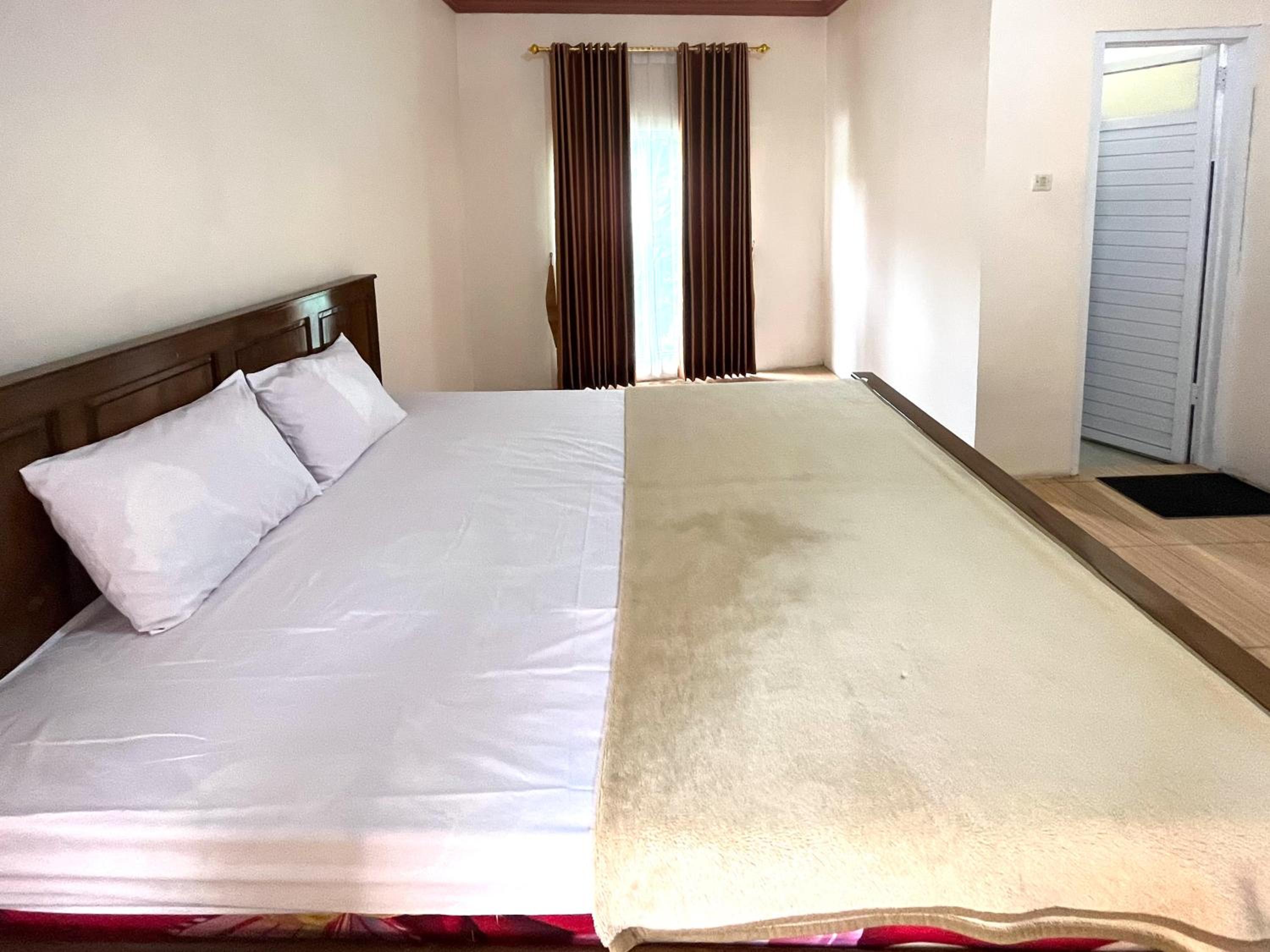 Standard Double Room photo 2