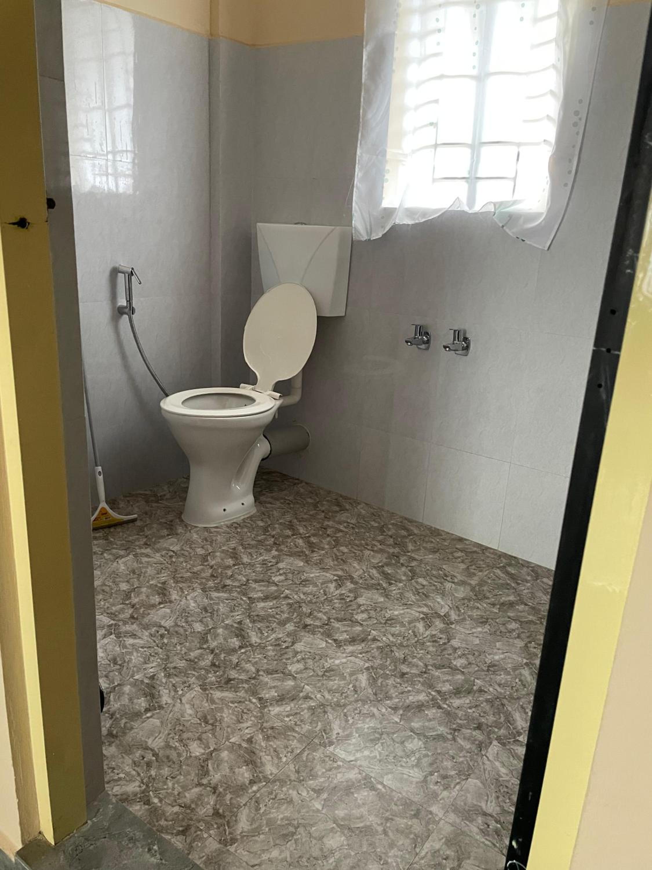 Budget Double Room photo 2