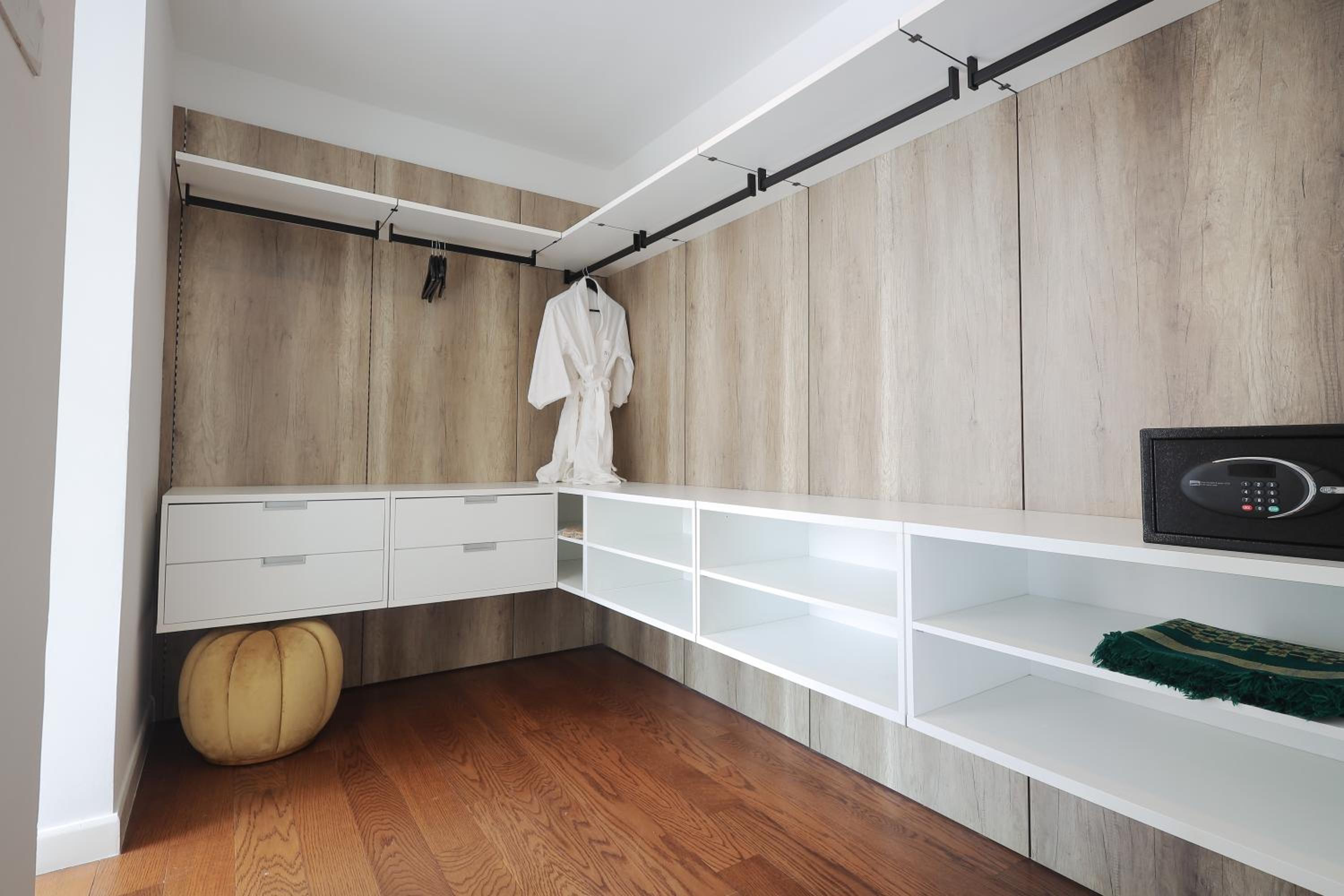 Premium Villa - Photo 19