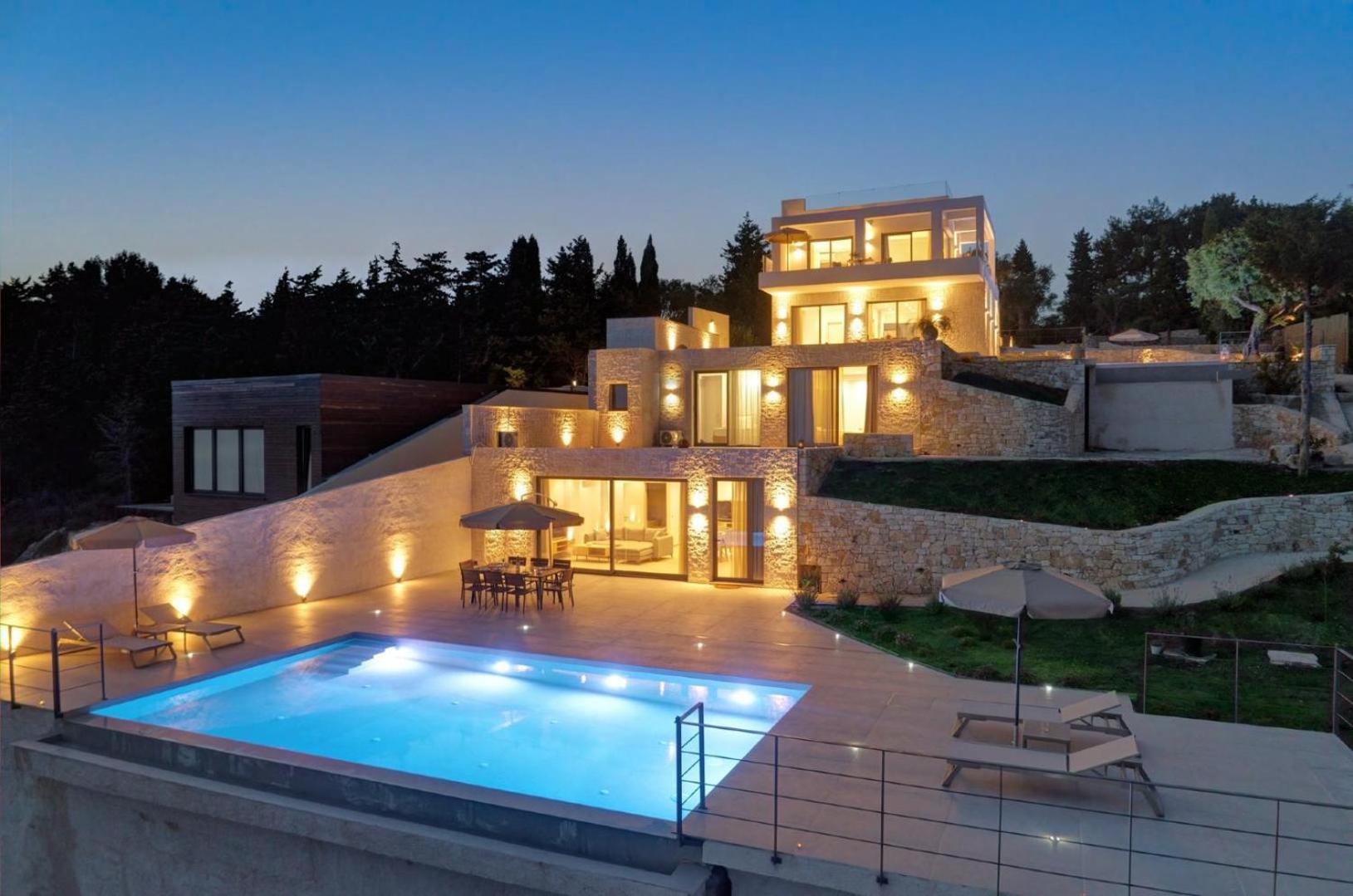Villa With Sea View photo 2