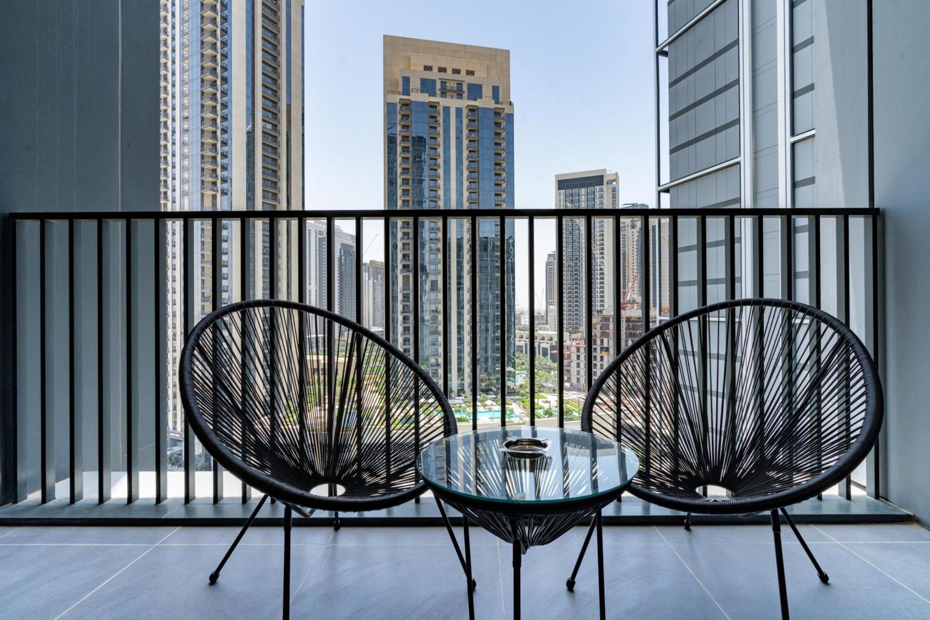 One-Bedroom Apartment with Balcony photo 3