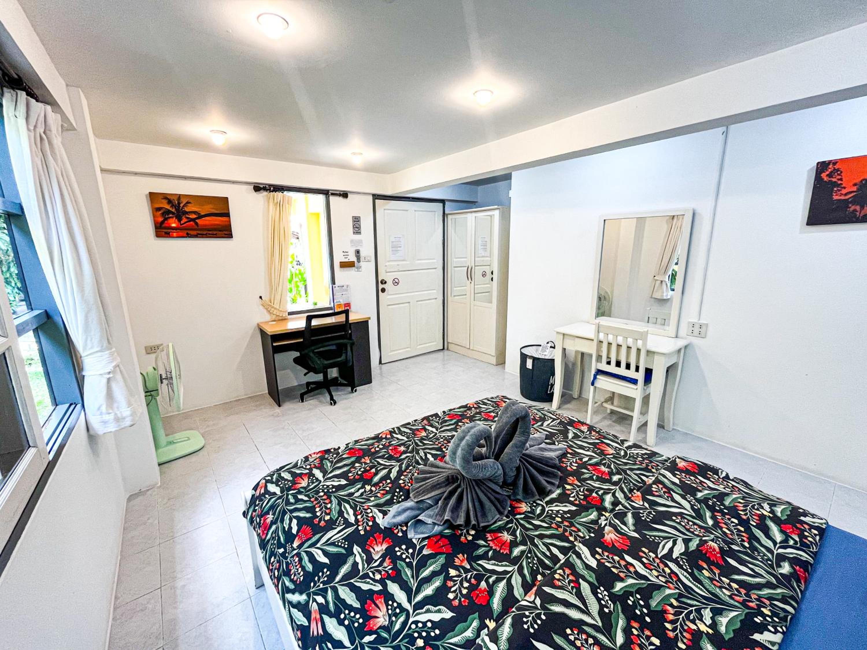 Standard Double Room photo 2