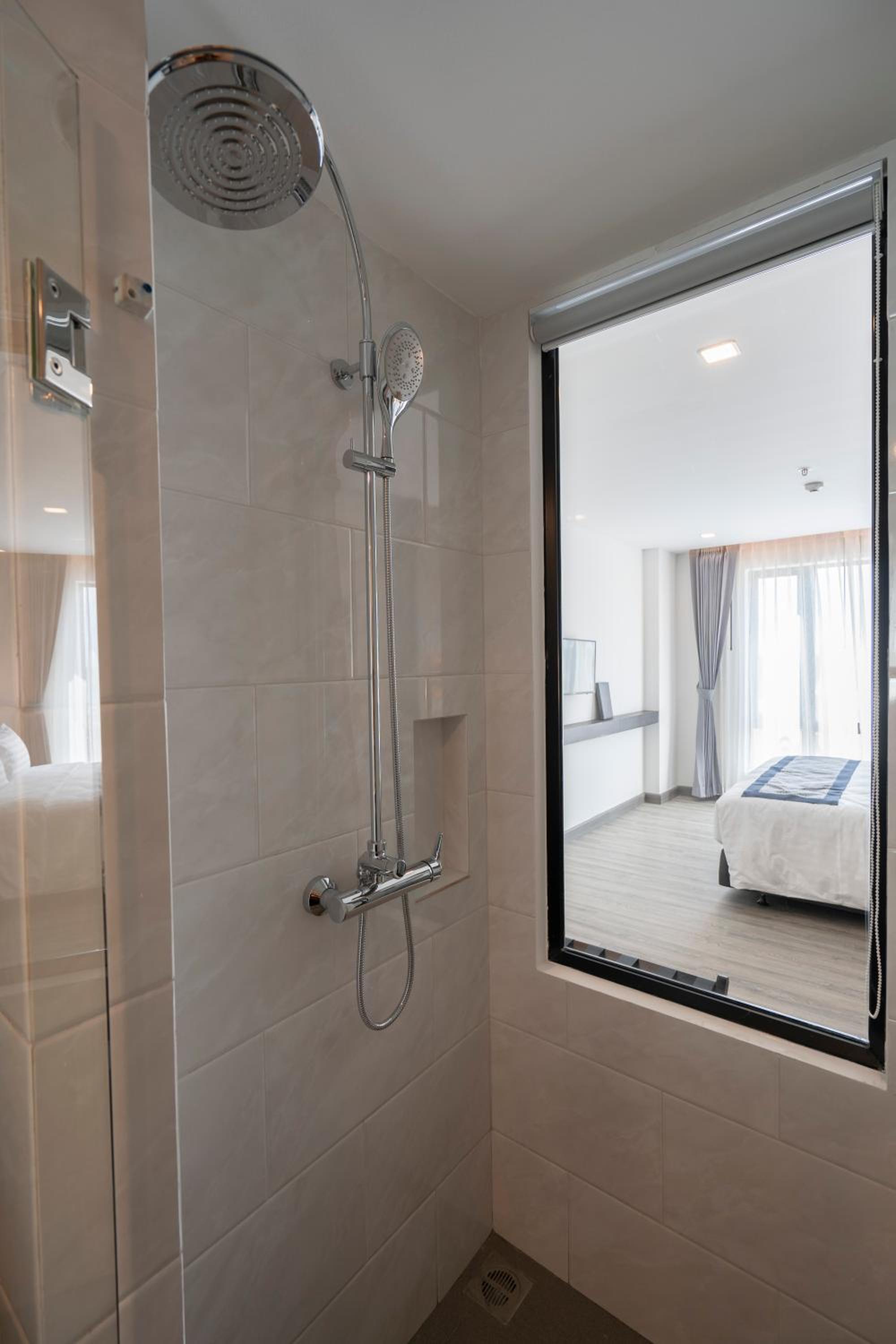 Superior Twin Room - Non-Smoking - Photo 3