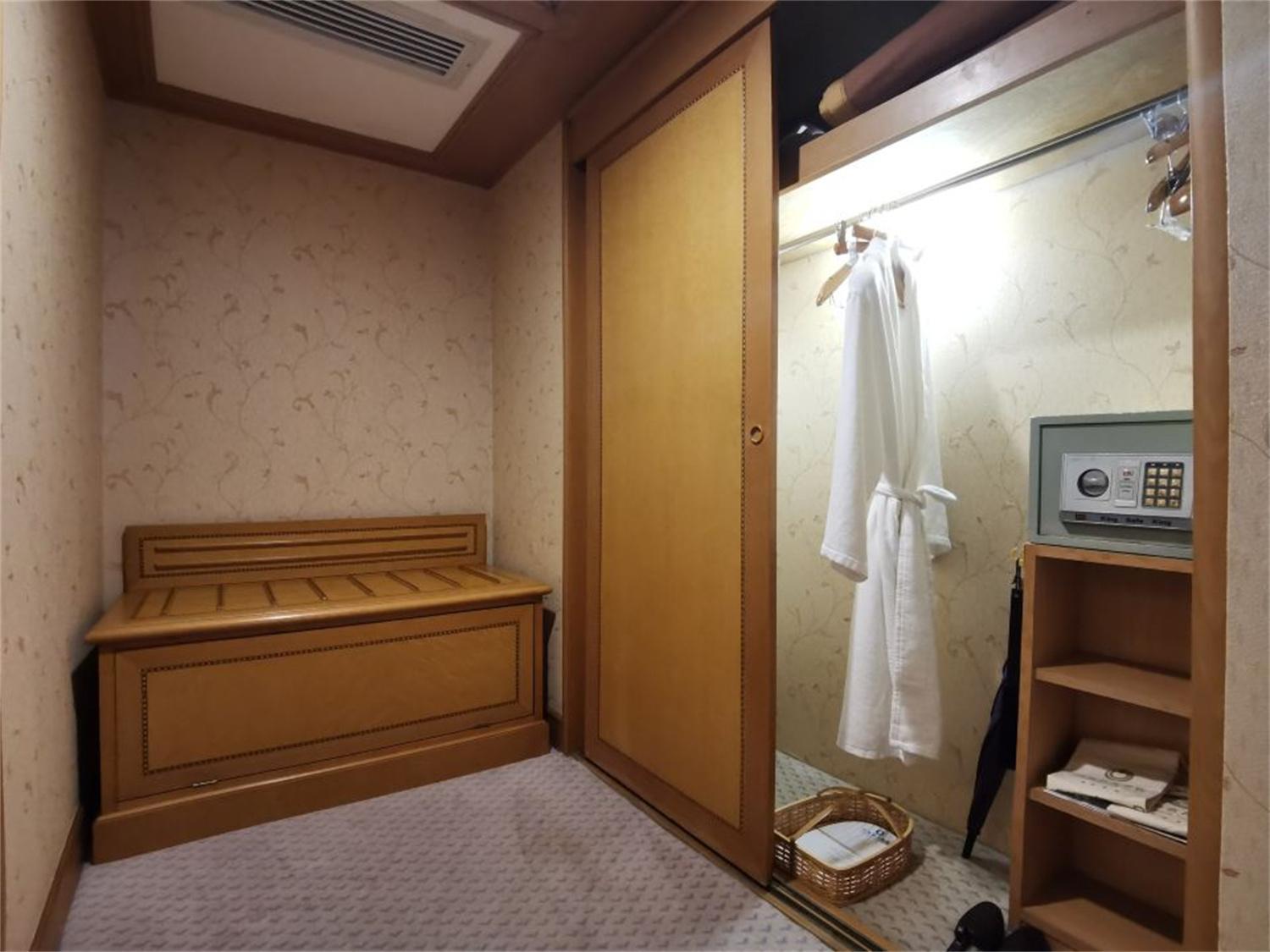 Exclusive Suite photo 3