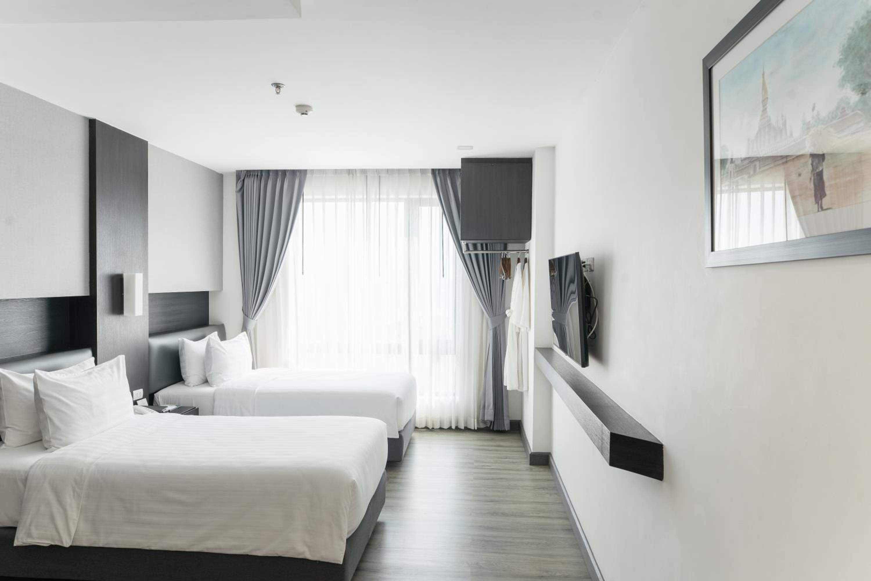 Superior Twin Room - Non-Smoking - Photo 7
