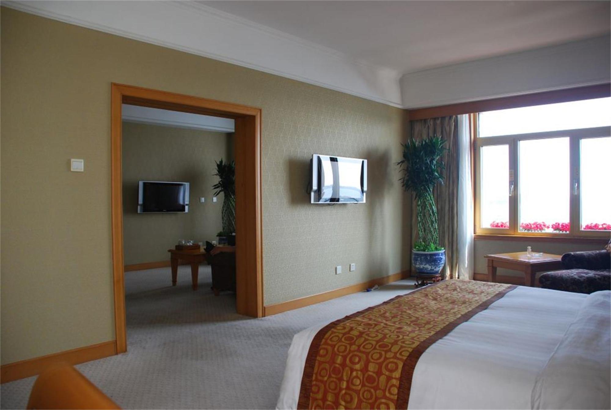 Exclusive Suite photo 2
