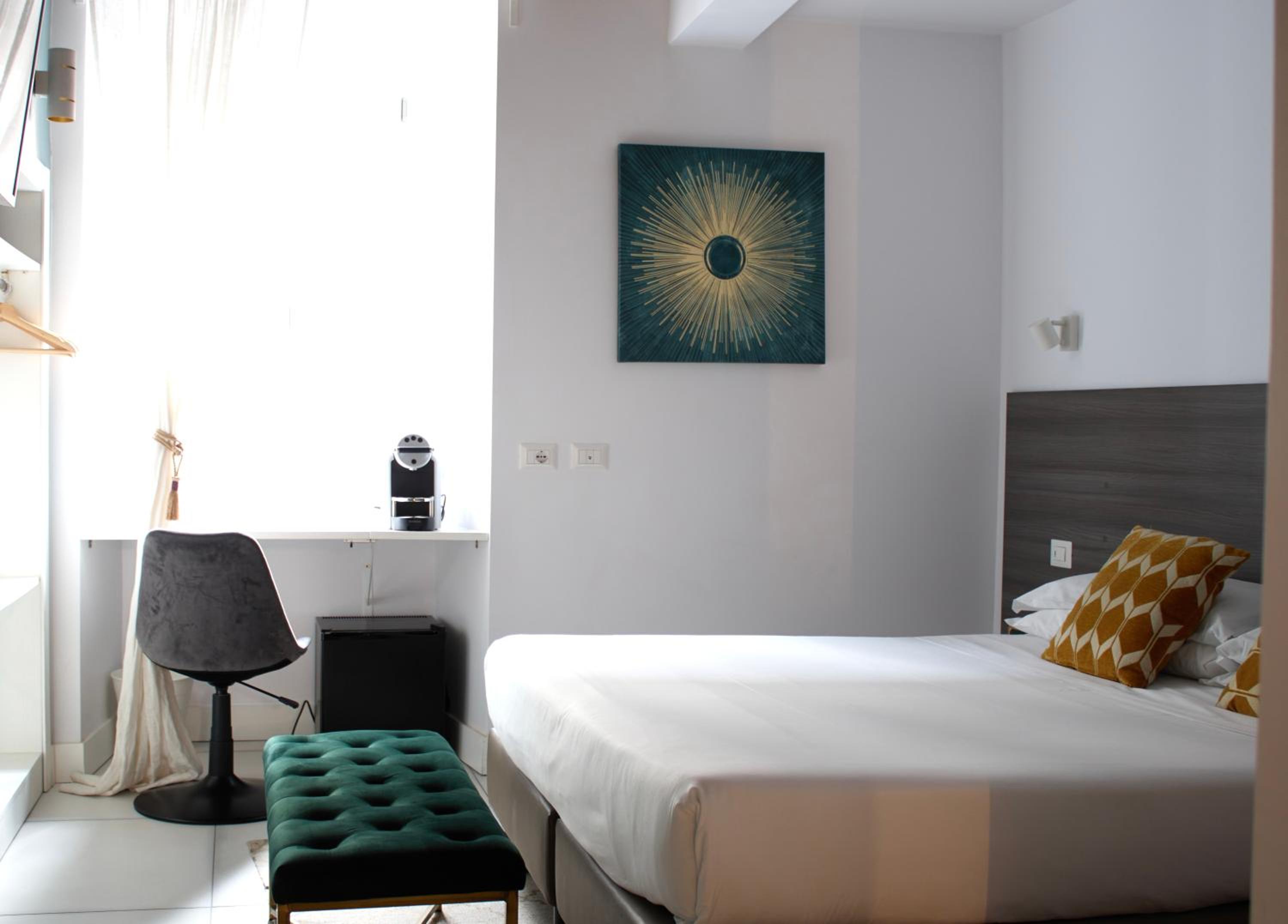 Deluxe Double or Twin Room with City View photo 1