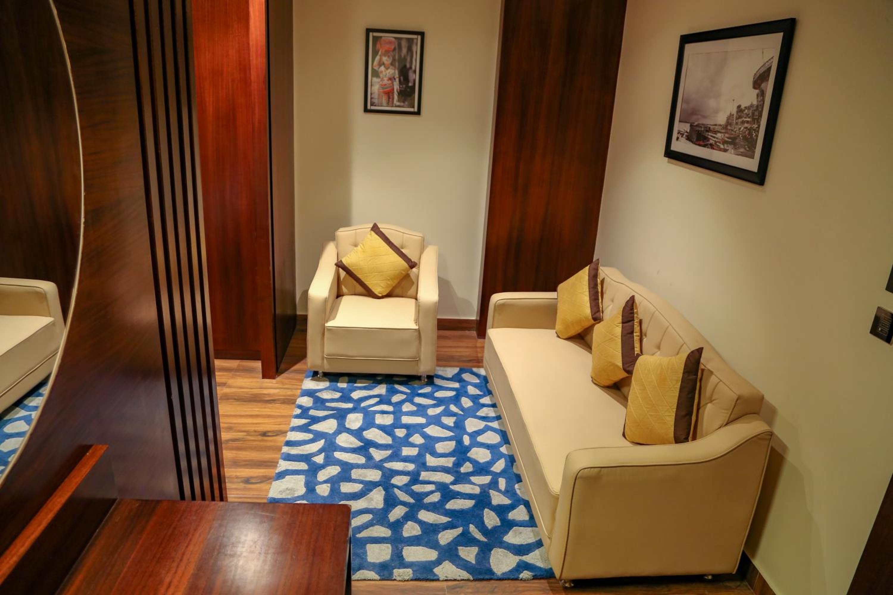 Deluxe Suite - Photo 4