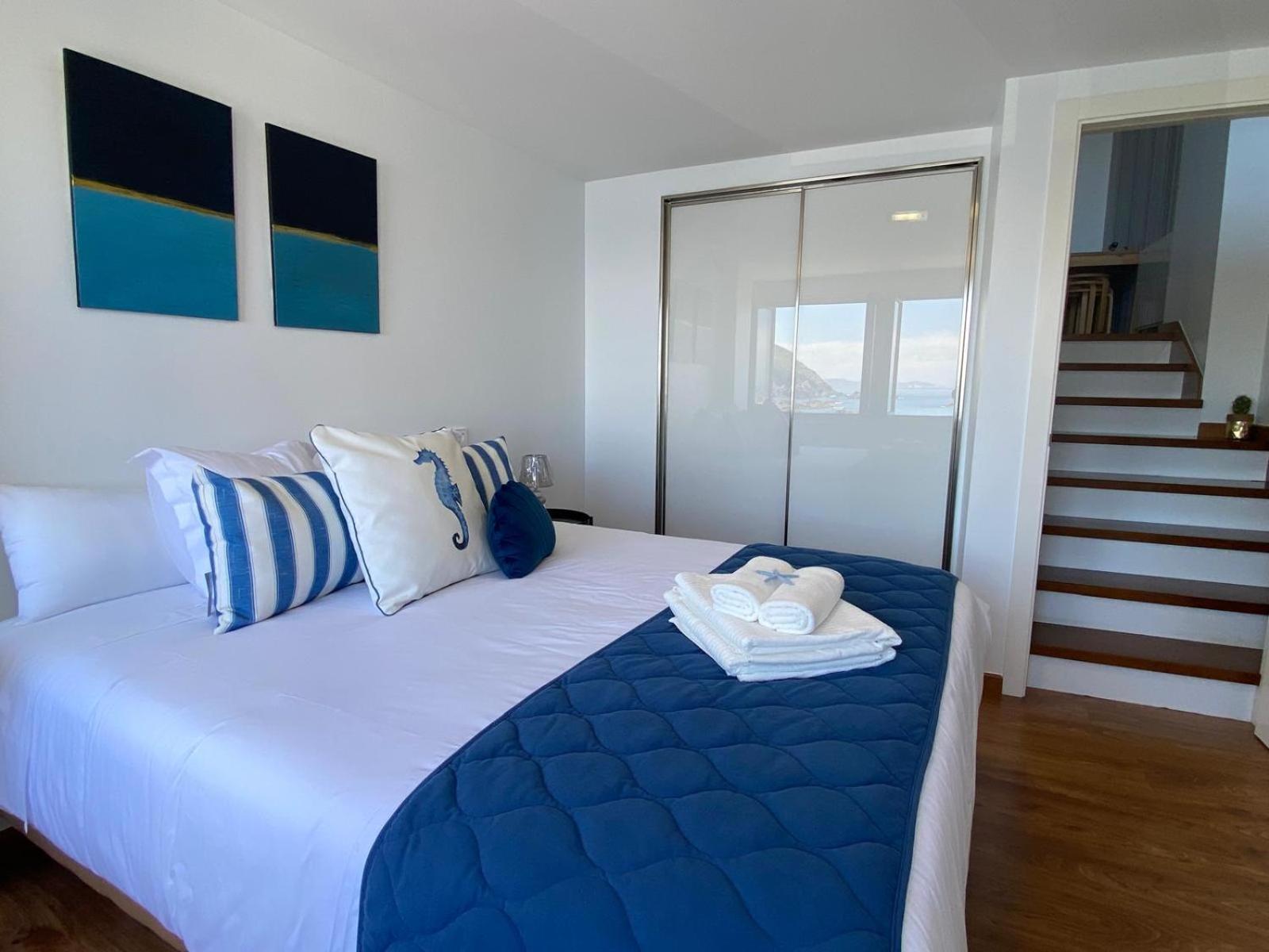 Apartment with Sea View photo 2
