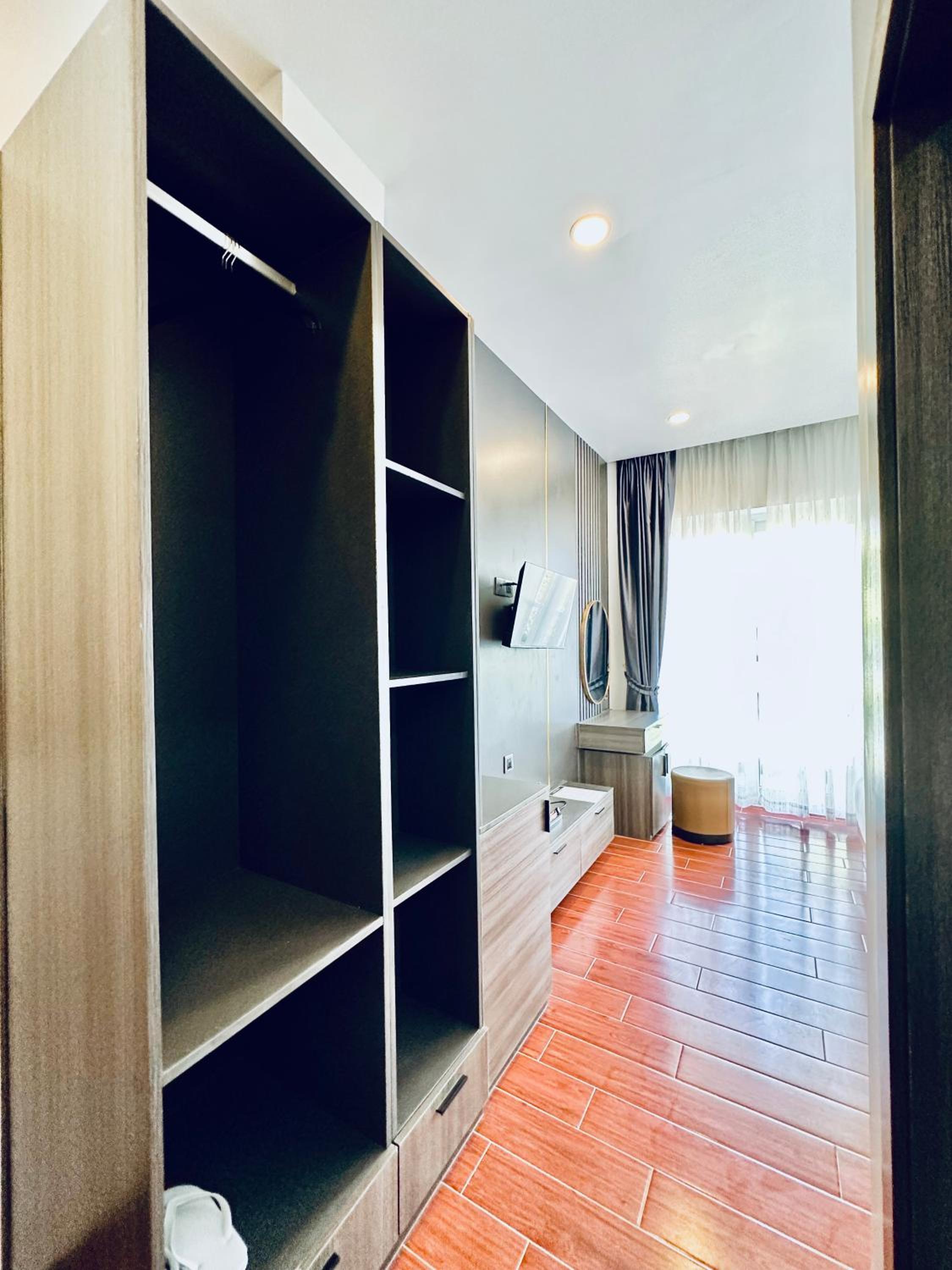 Double Room with Mountain View - Photo 3