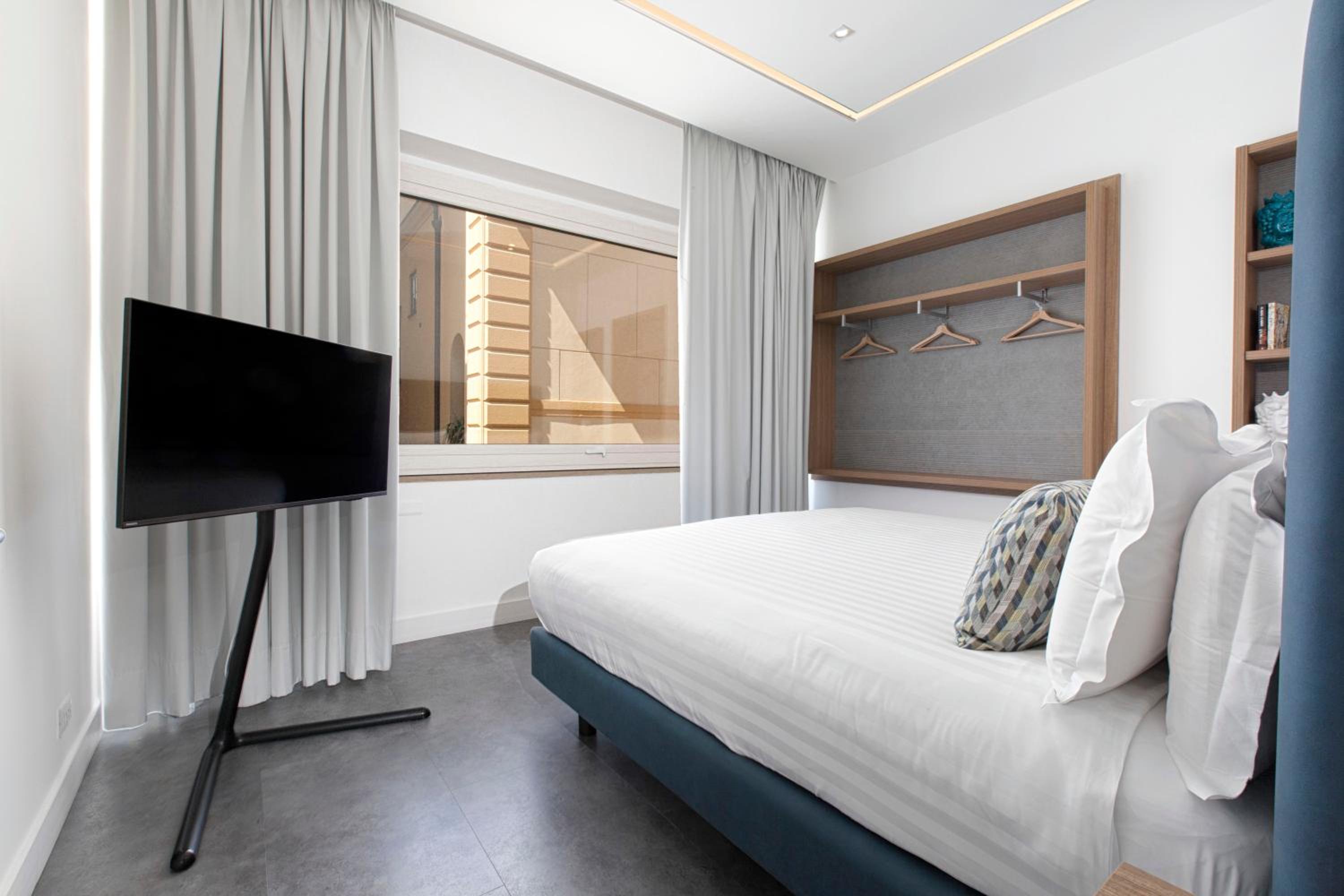 Junior Suite - Photo 11