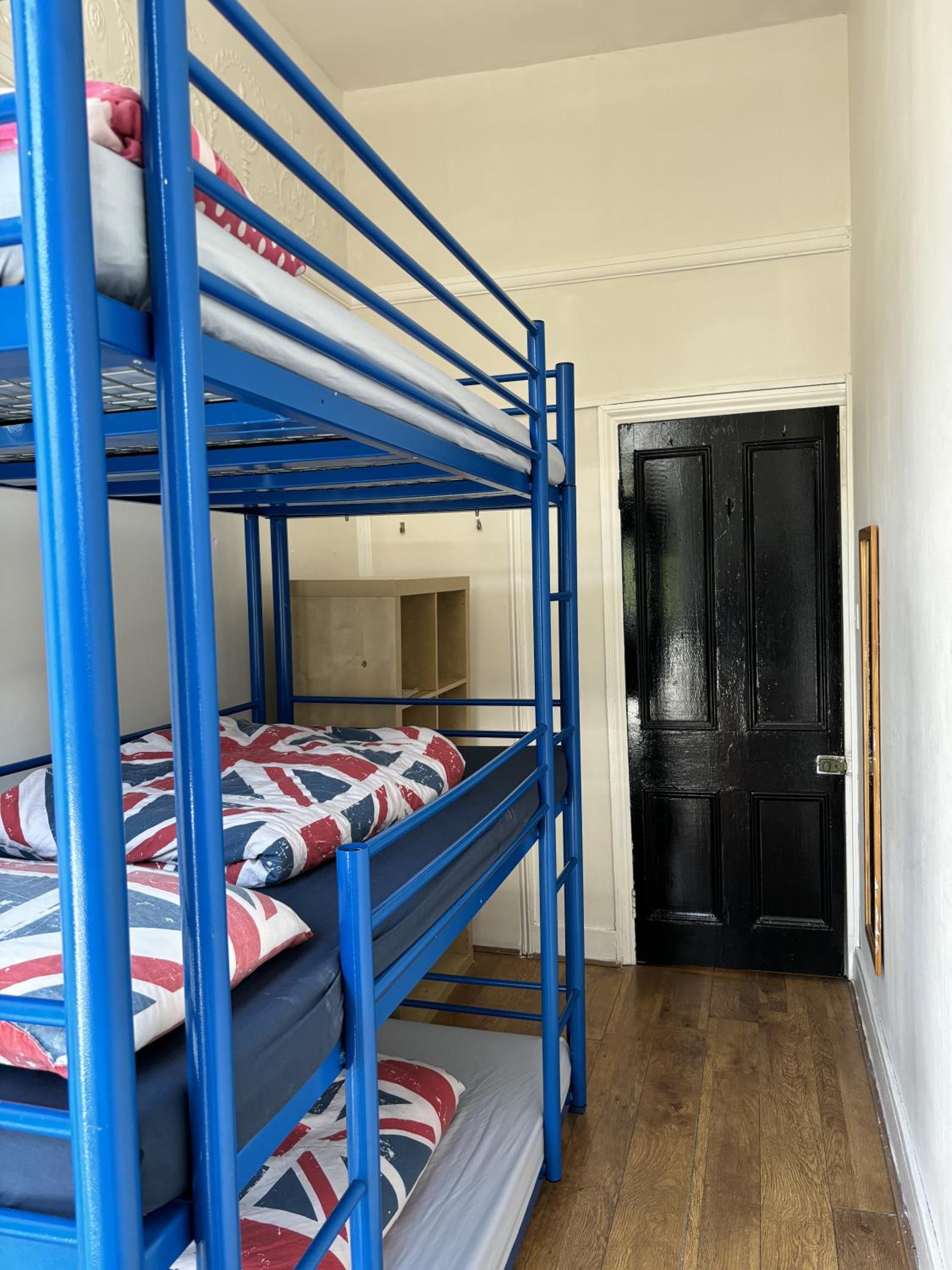 Triple Room with Terrace photo 1