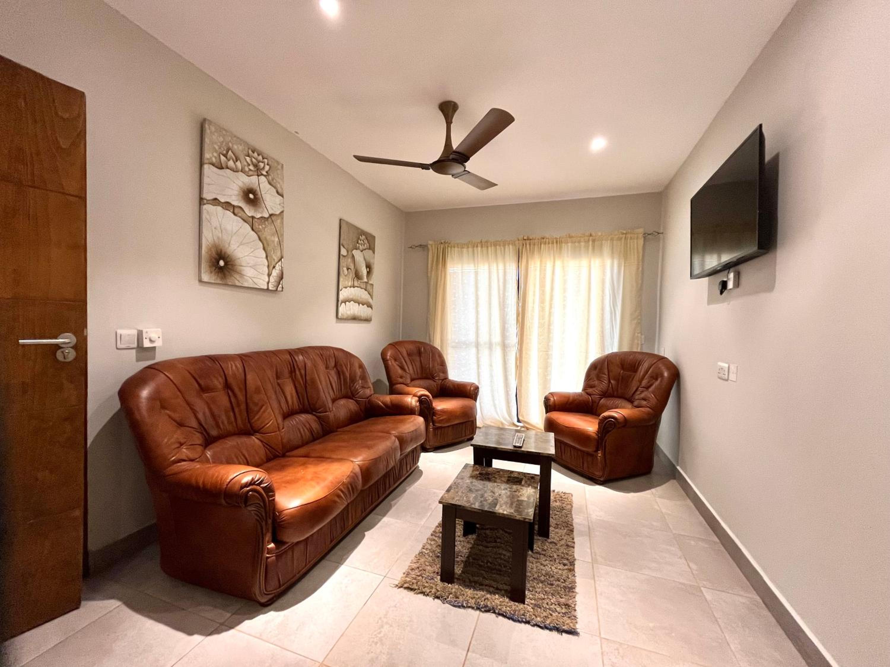 One-Bedroom Apartment with Pool View photo 1
