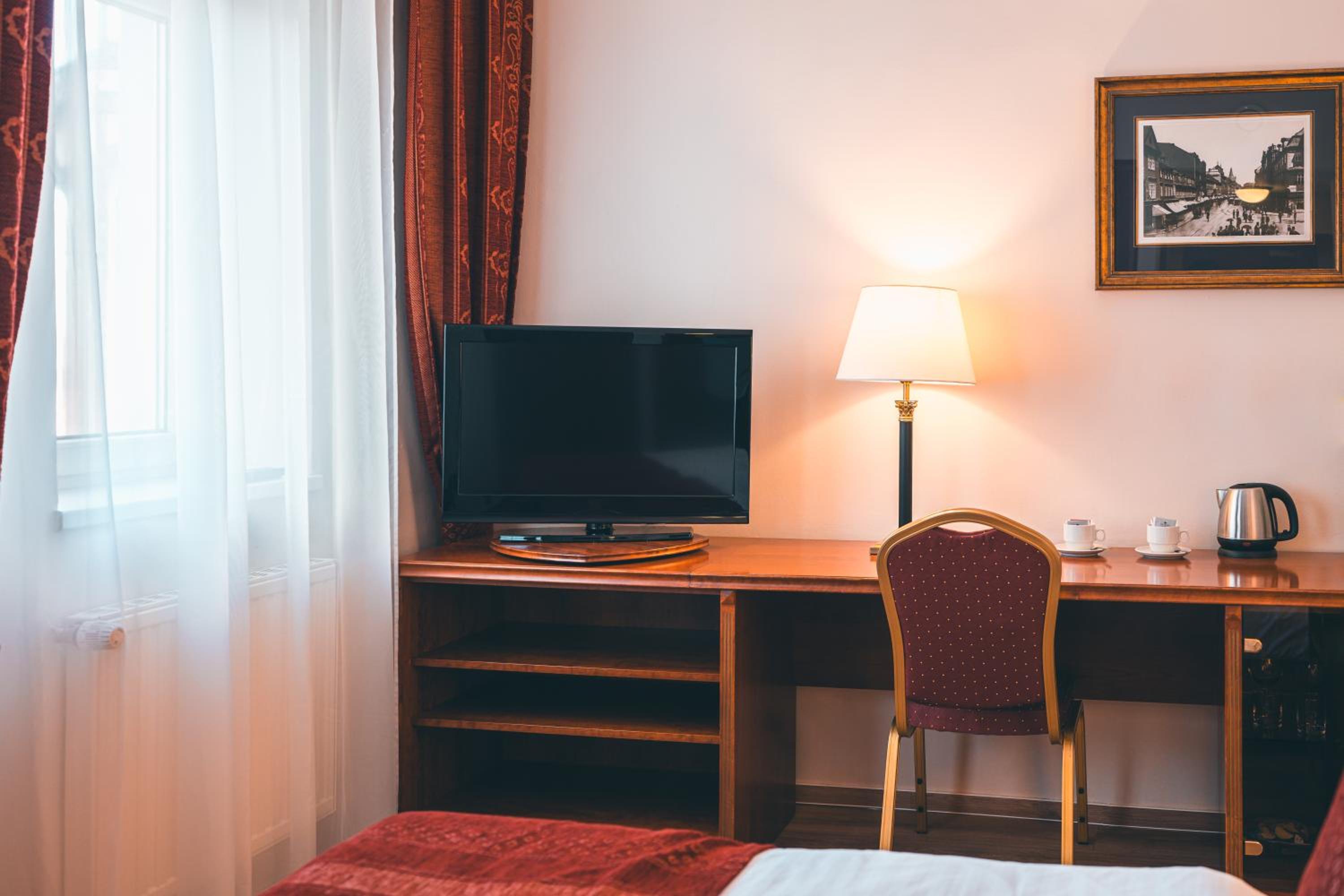 Single Room photo 2