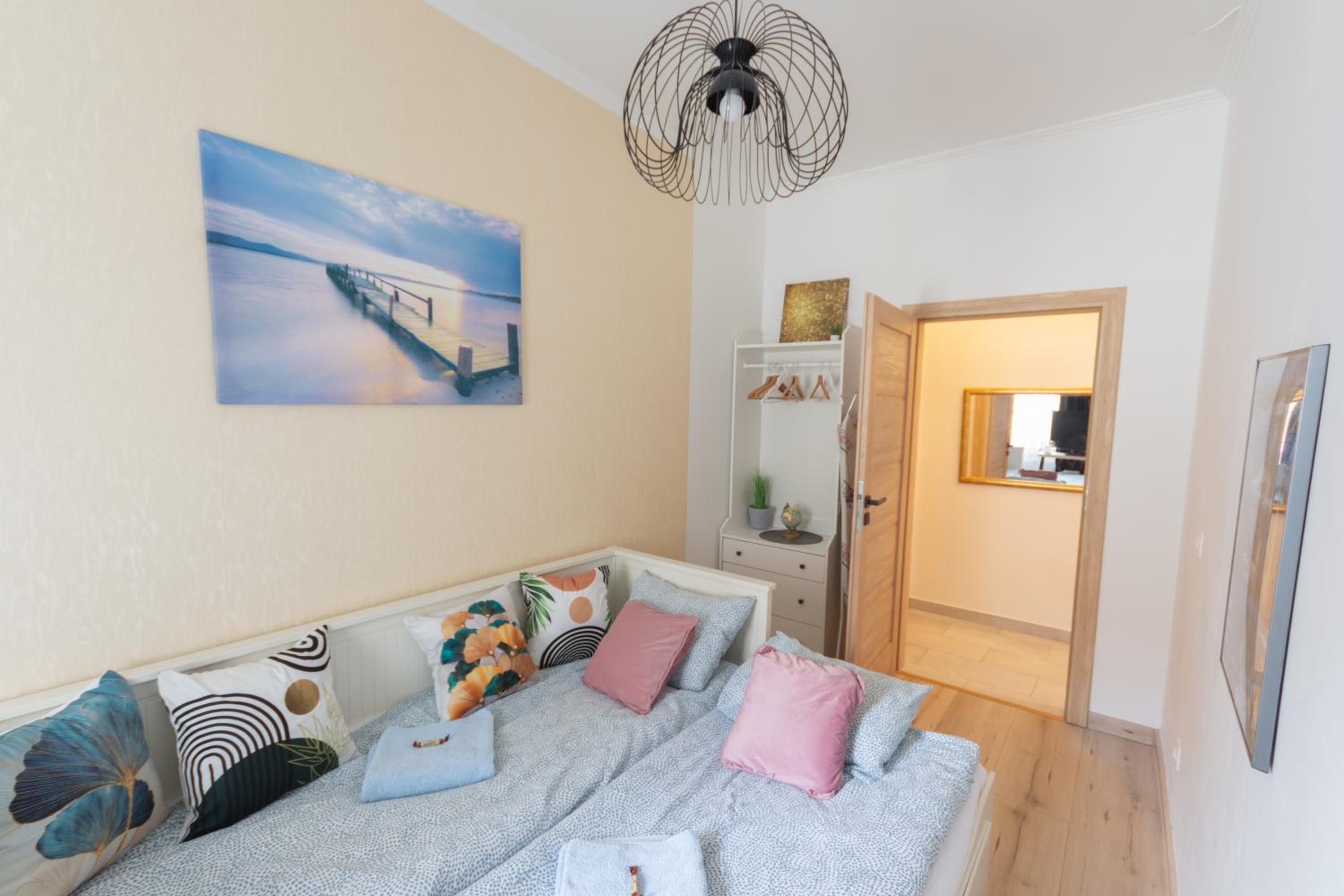 Three-Bedroom Apartment - Photo 10