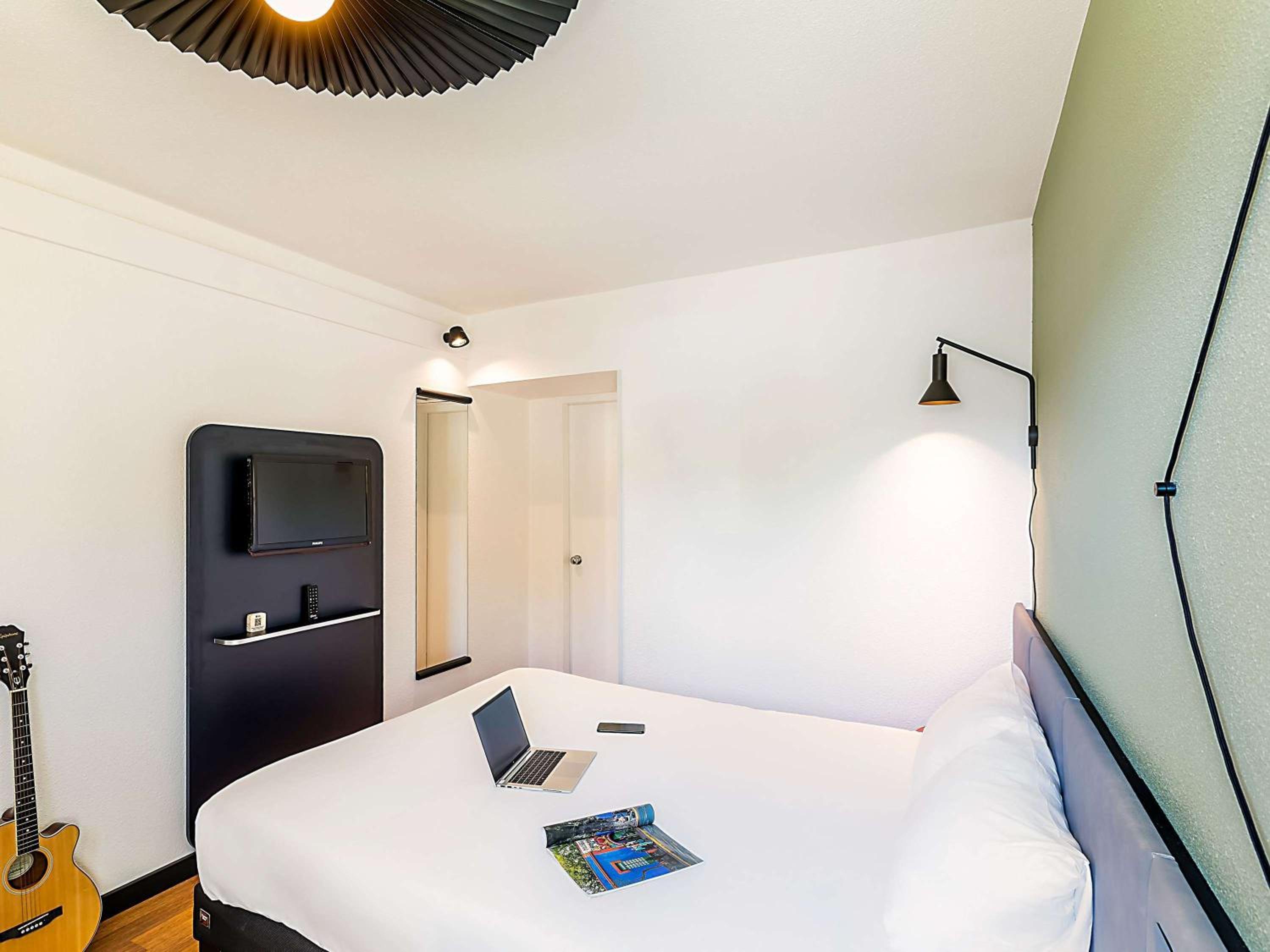 Standard Double Room - Photo 2