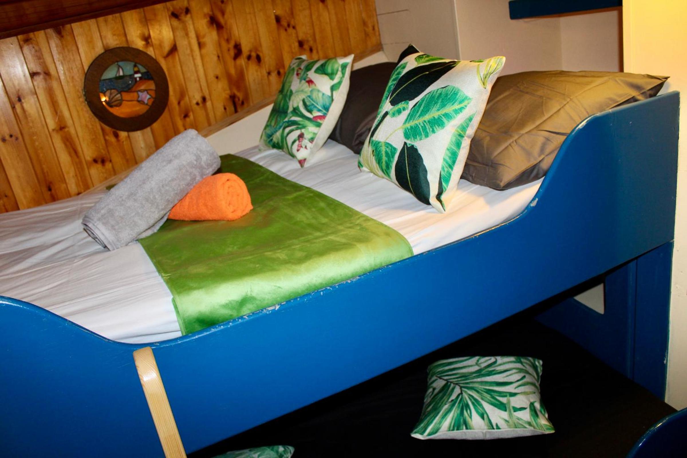 Family Cabin On Boat photo 1