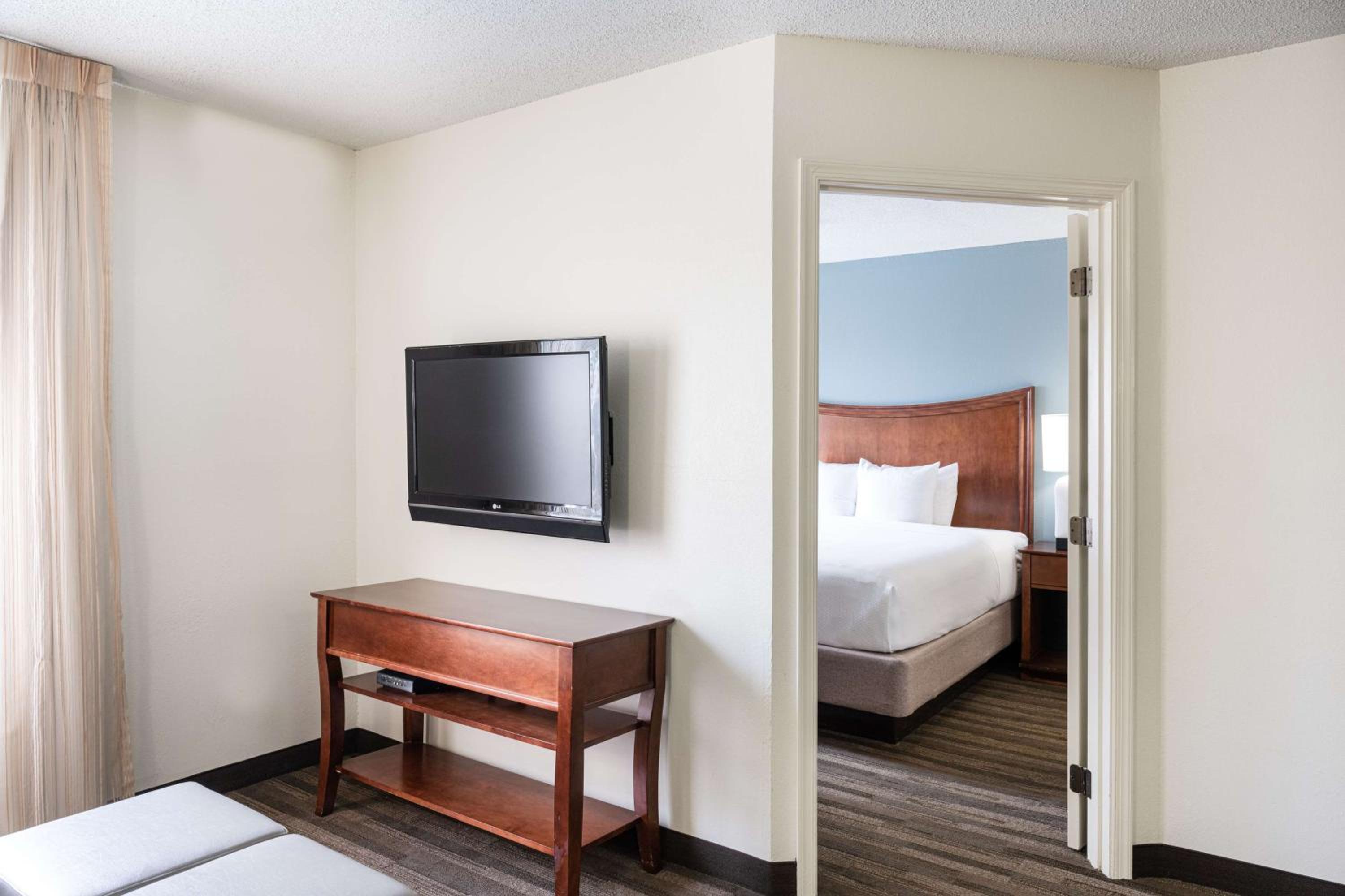 One-Bedroom King Suite - Photo 1